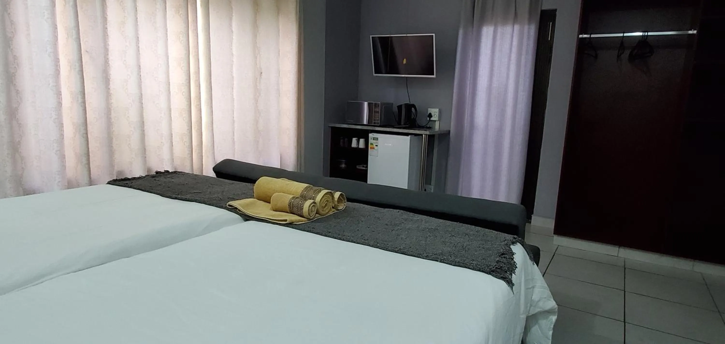 TV and multimedia, Bed in Jessica's Self-catering