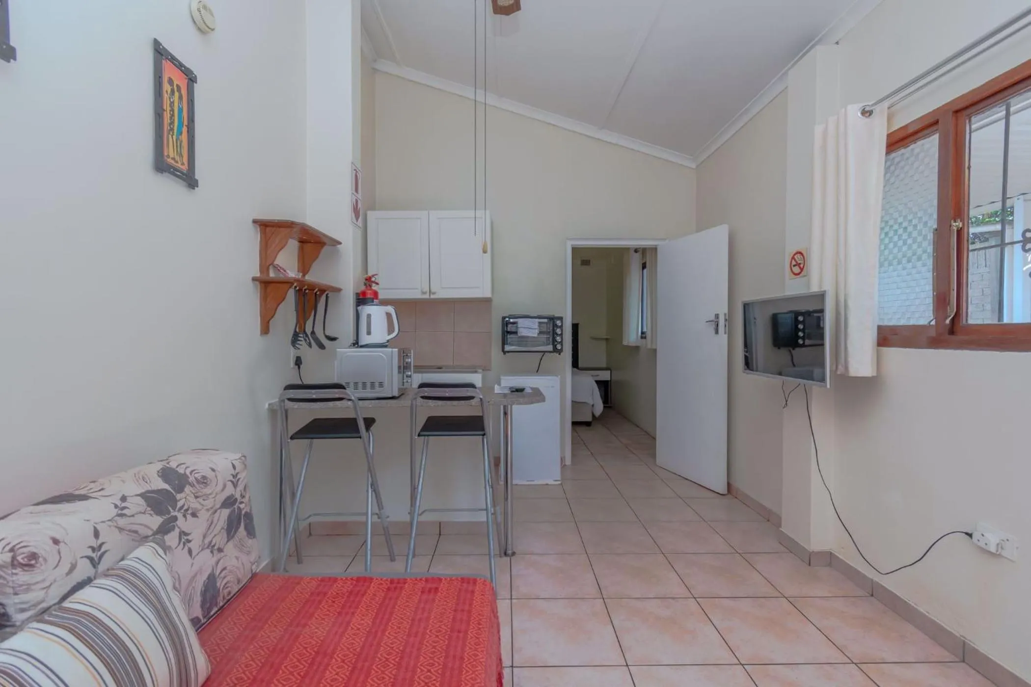 Kitchen or kitchenette in Jessica's Self-catering