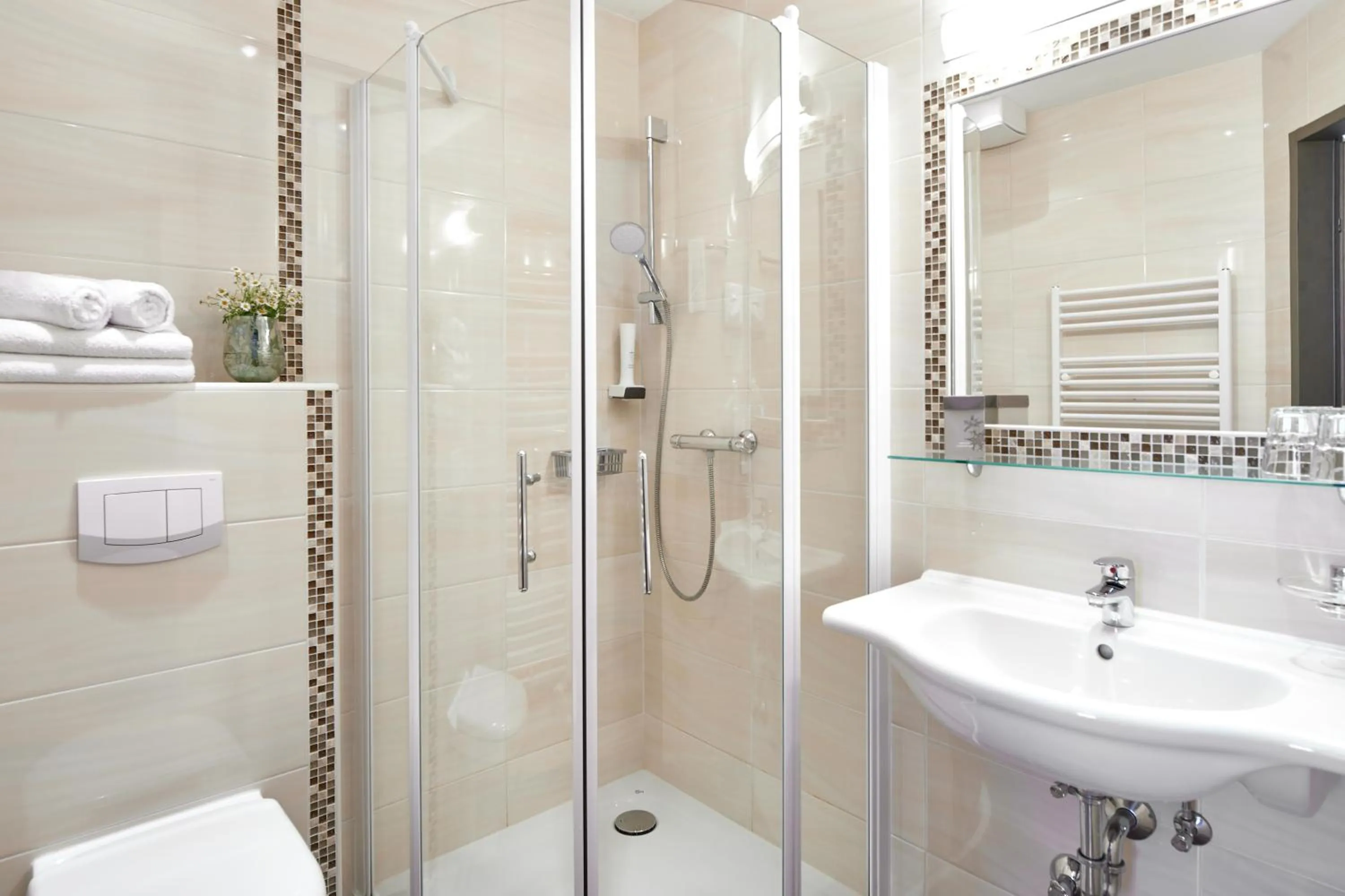 Bathroom in Hotel Kerschbaumer