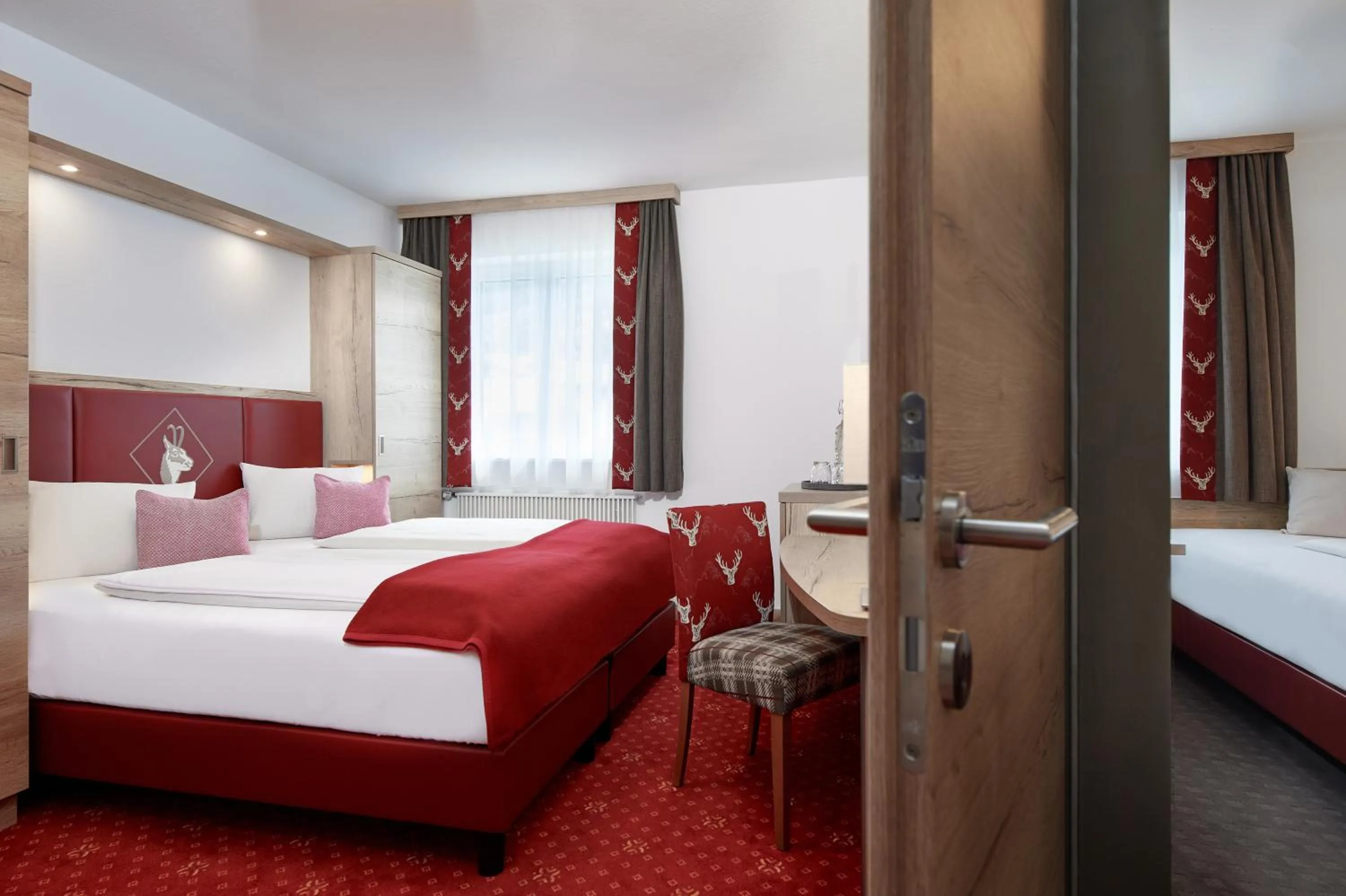 Photo of the whole room, Bed in Hotel Kerschbaumer