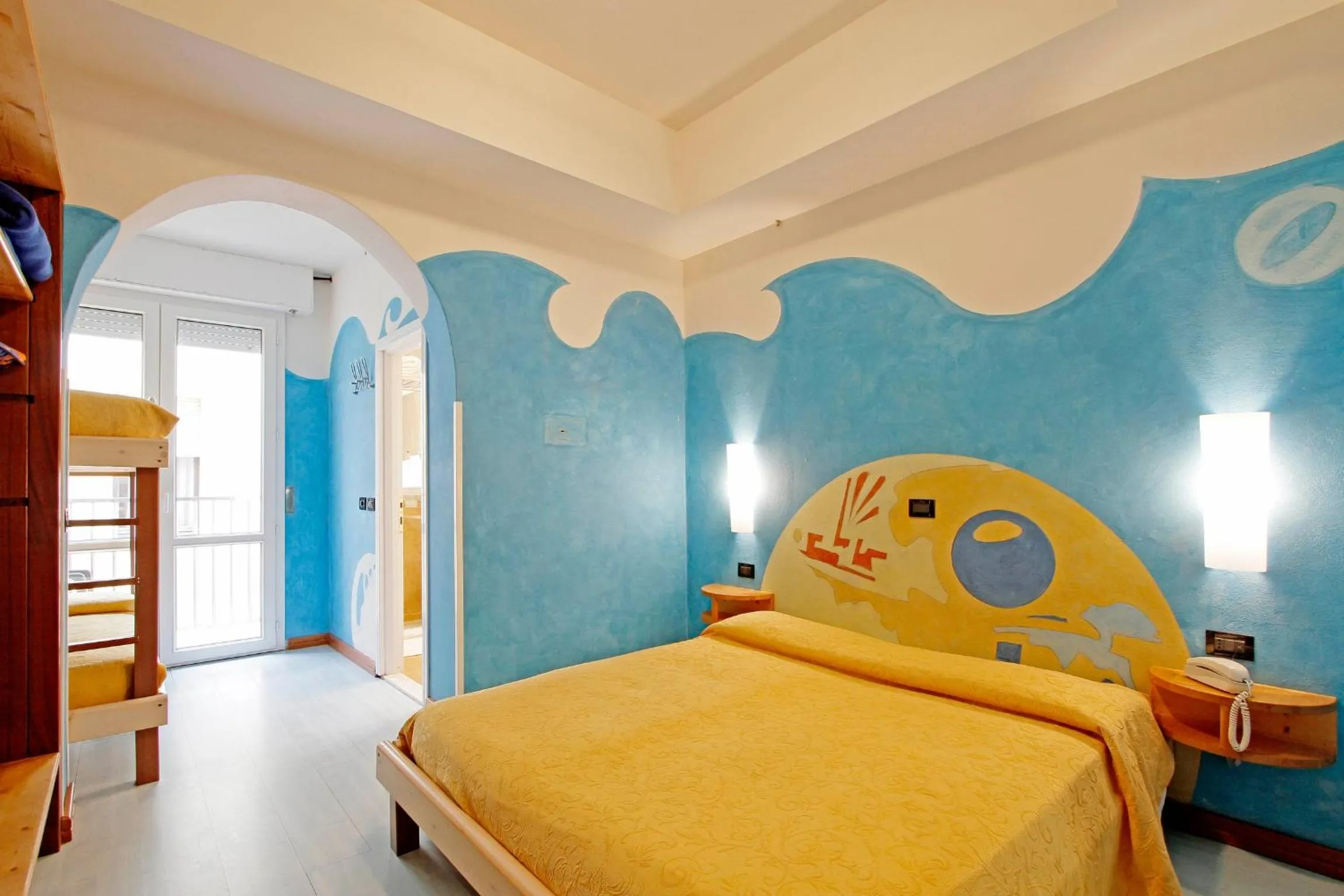 Day, Bed in Hotel Stella Maris