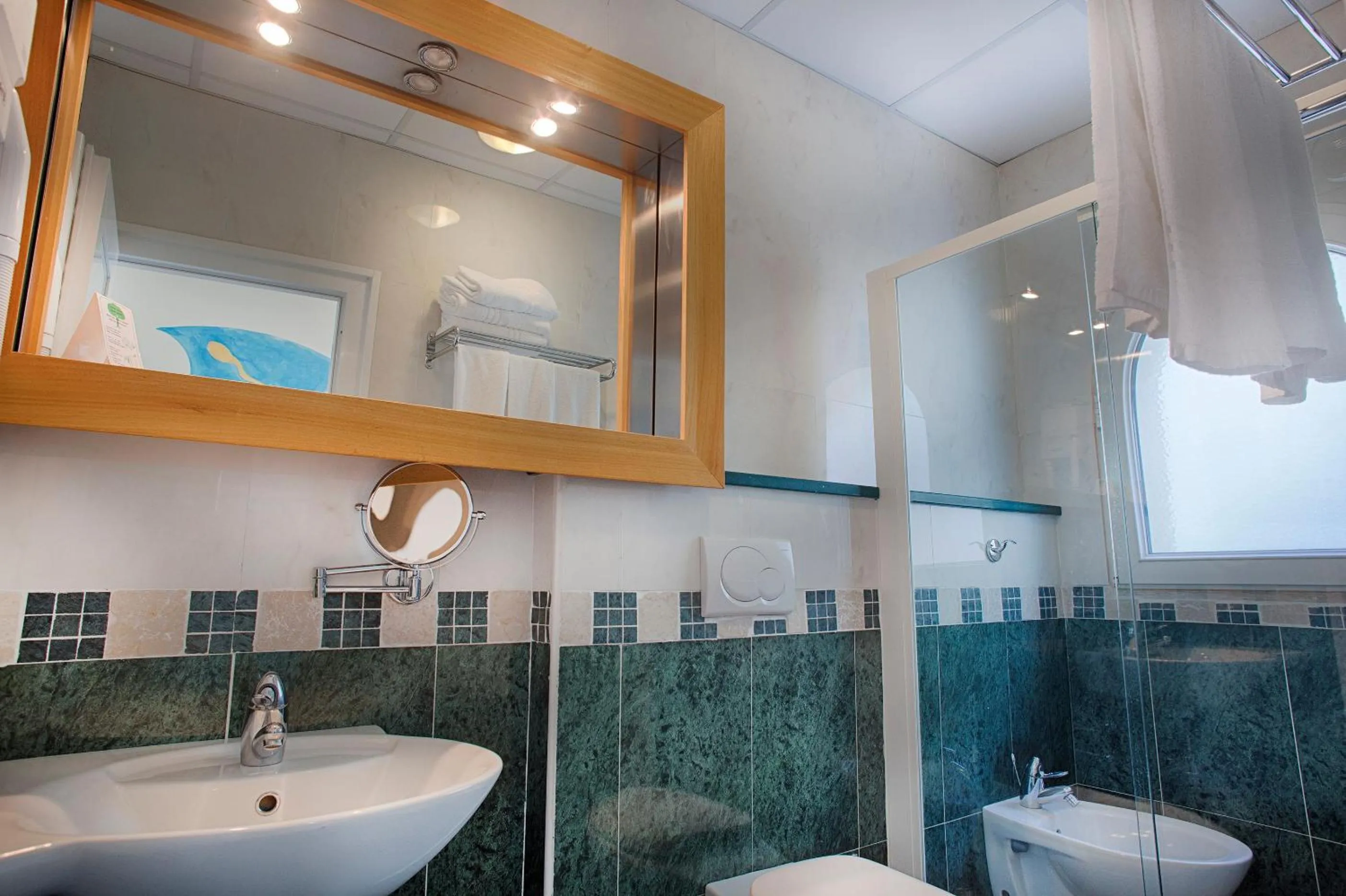 Bathroom in Hotel Stella Maris