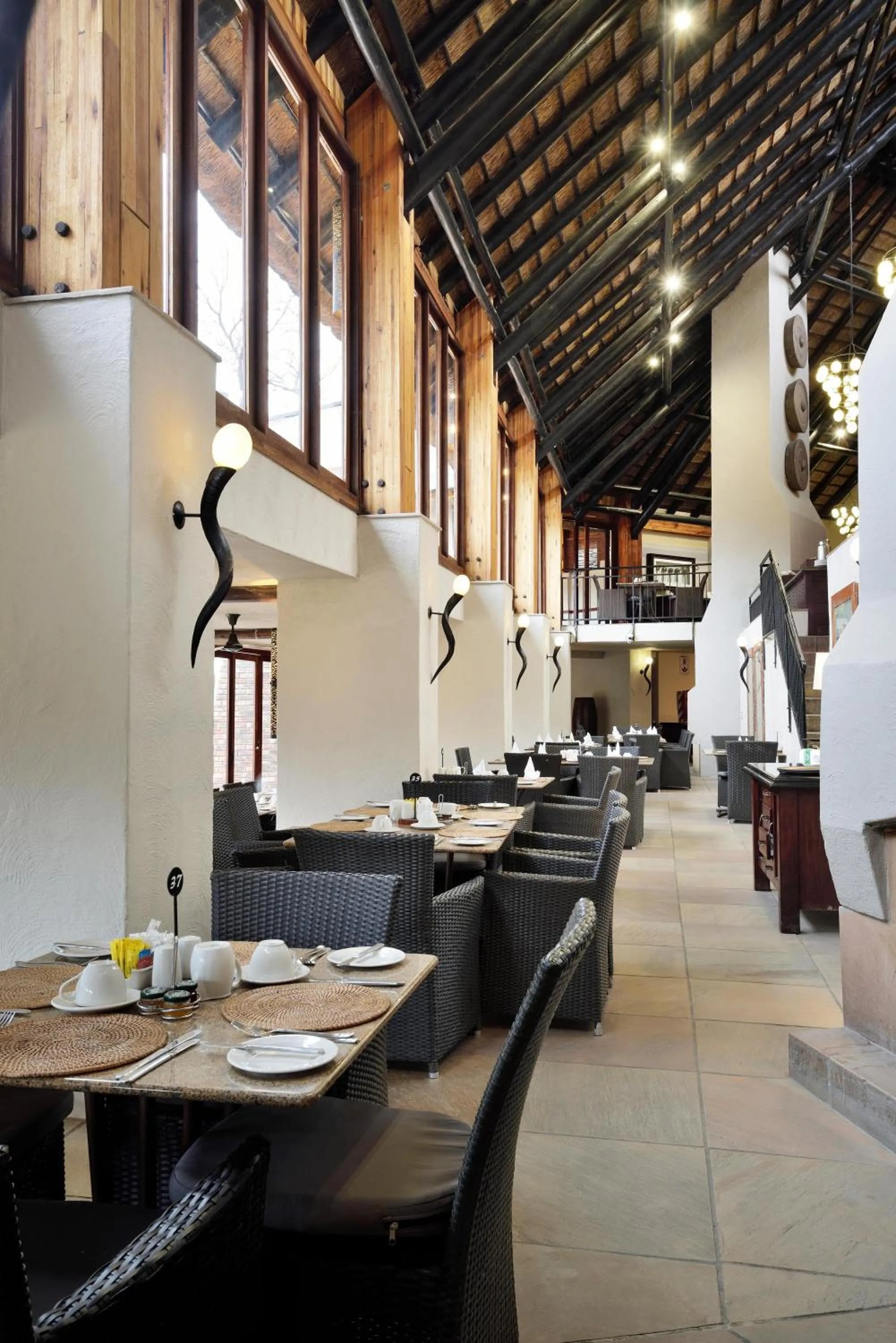 Restaurant/places to eat in Kwa Maritane Lodge