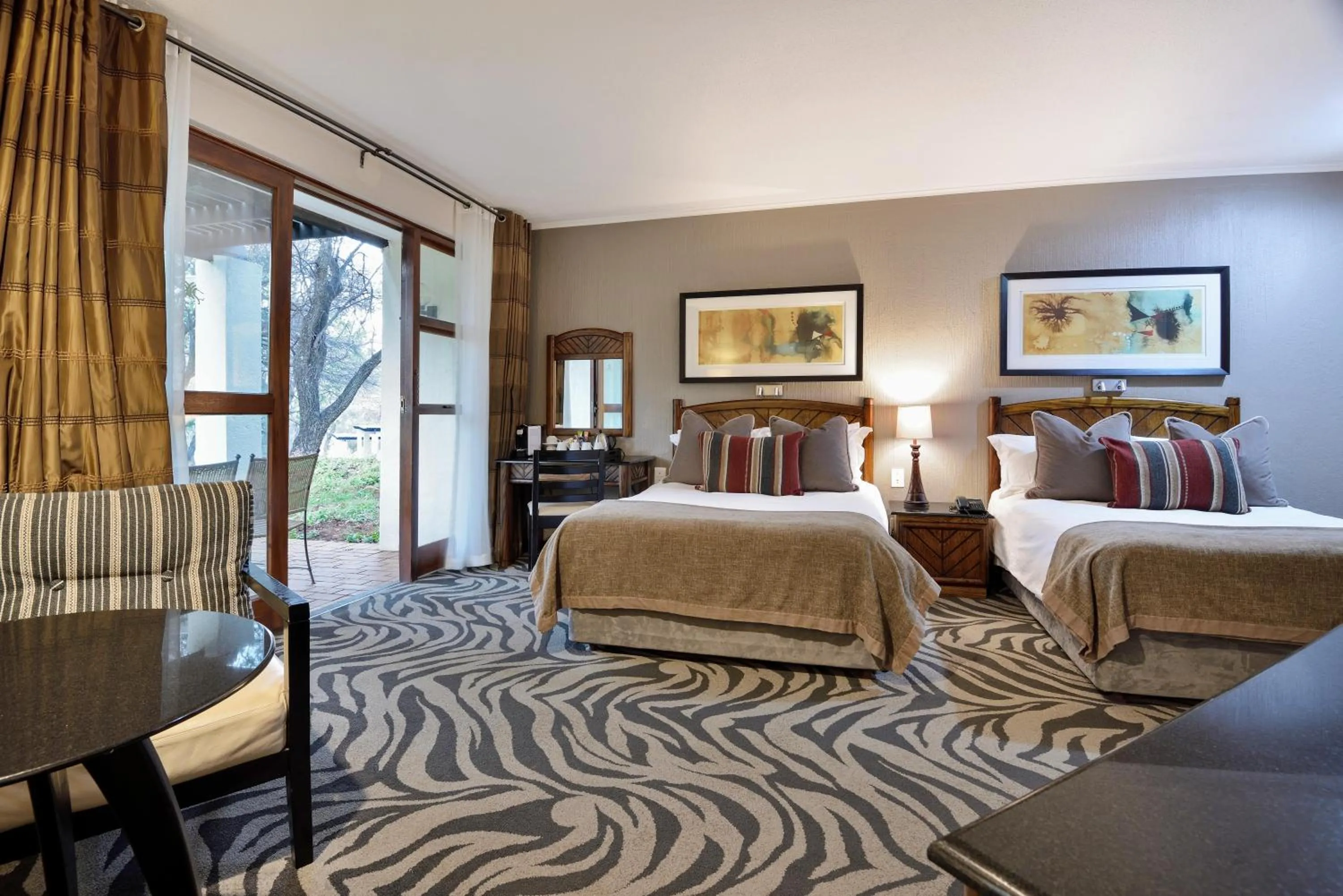 Photo of the whole room, Bed in Kwa Maritane Lodge