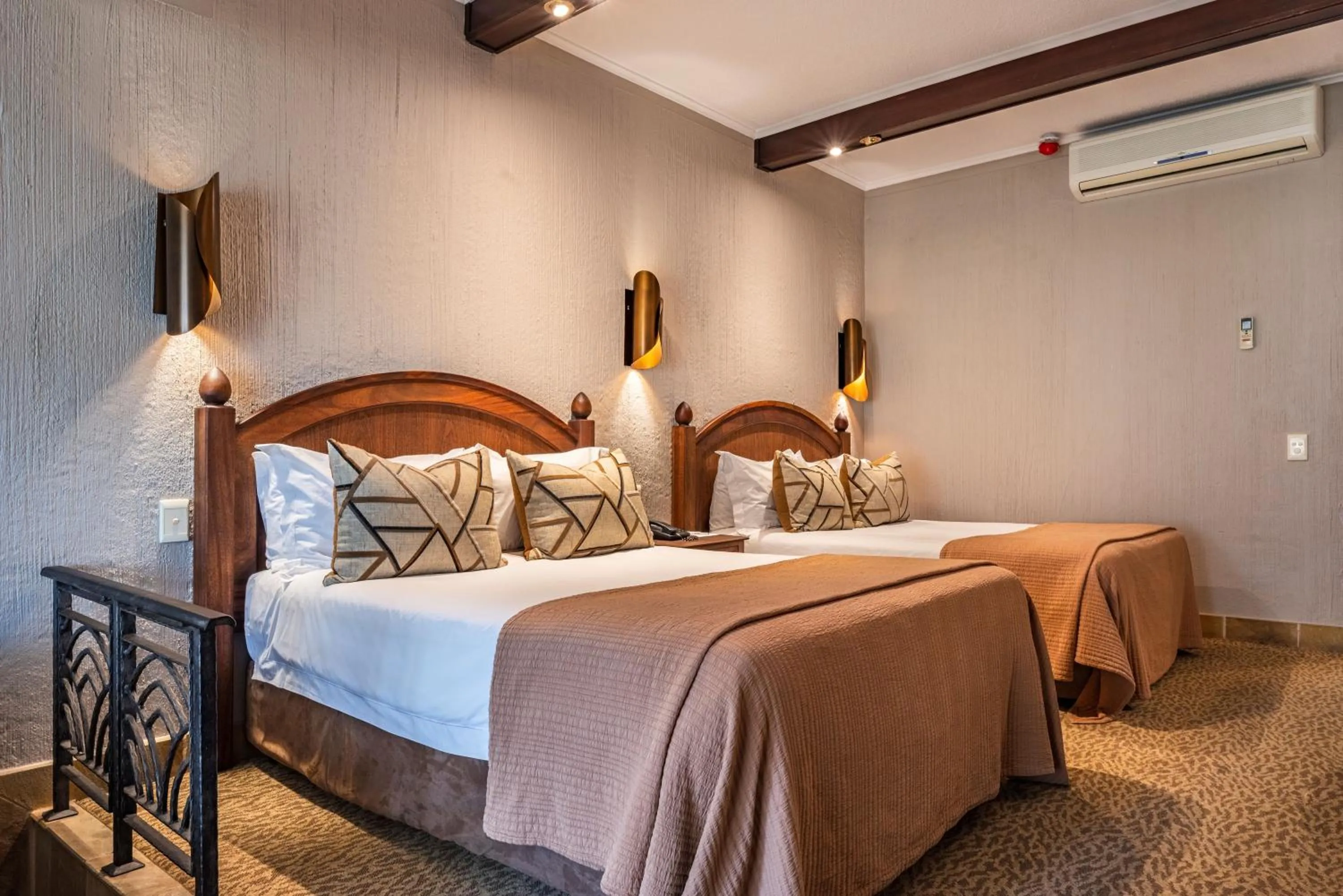 Bedroom, Bed in Kwa Maritane Lodge