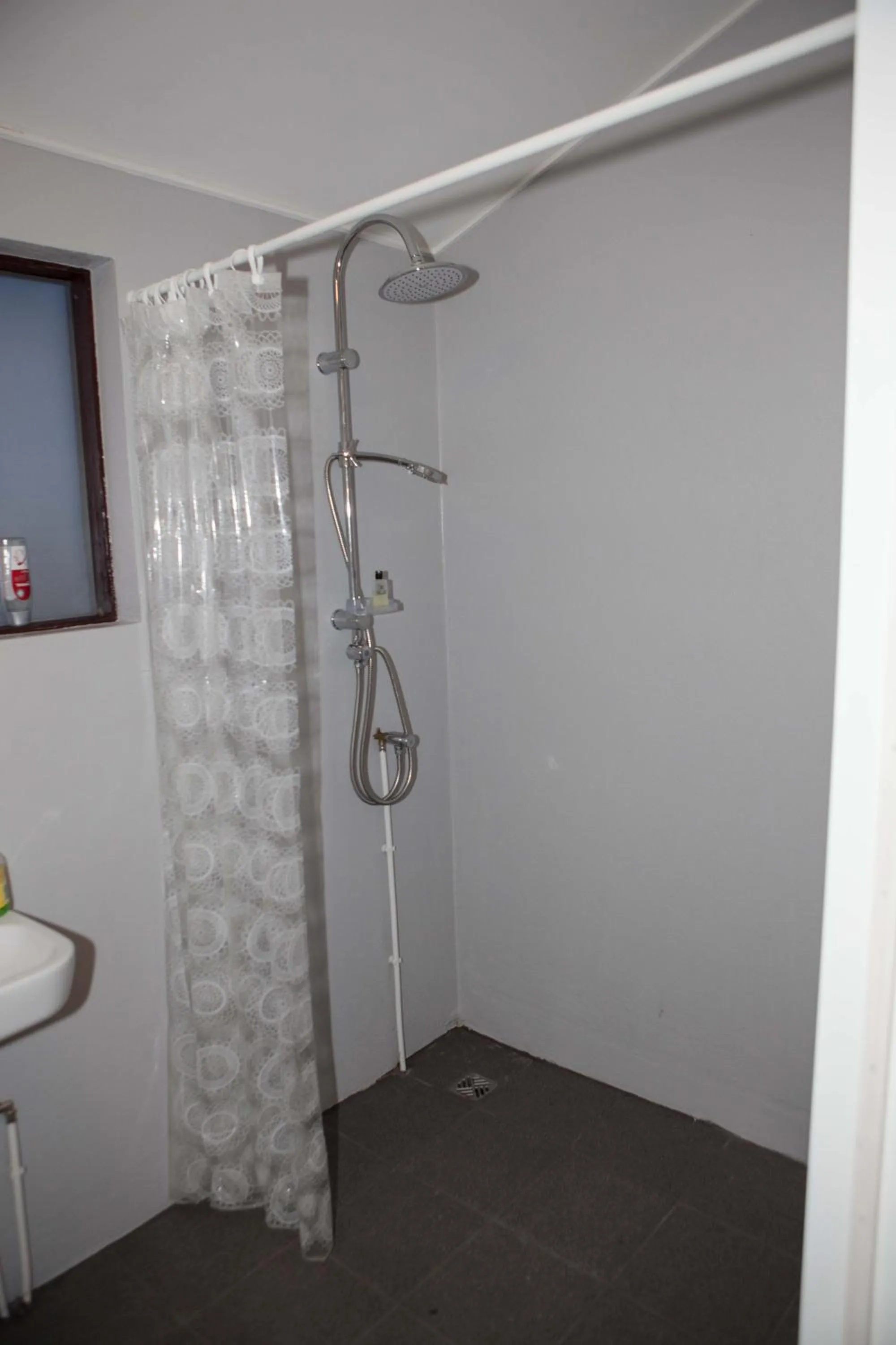 Shower in Mjóanes accommodation