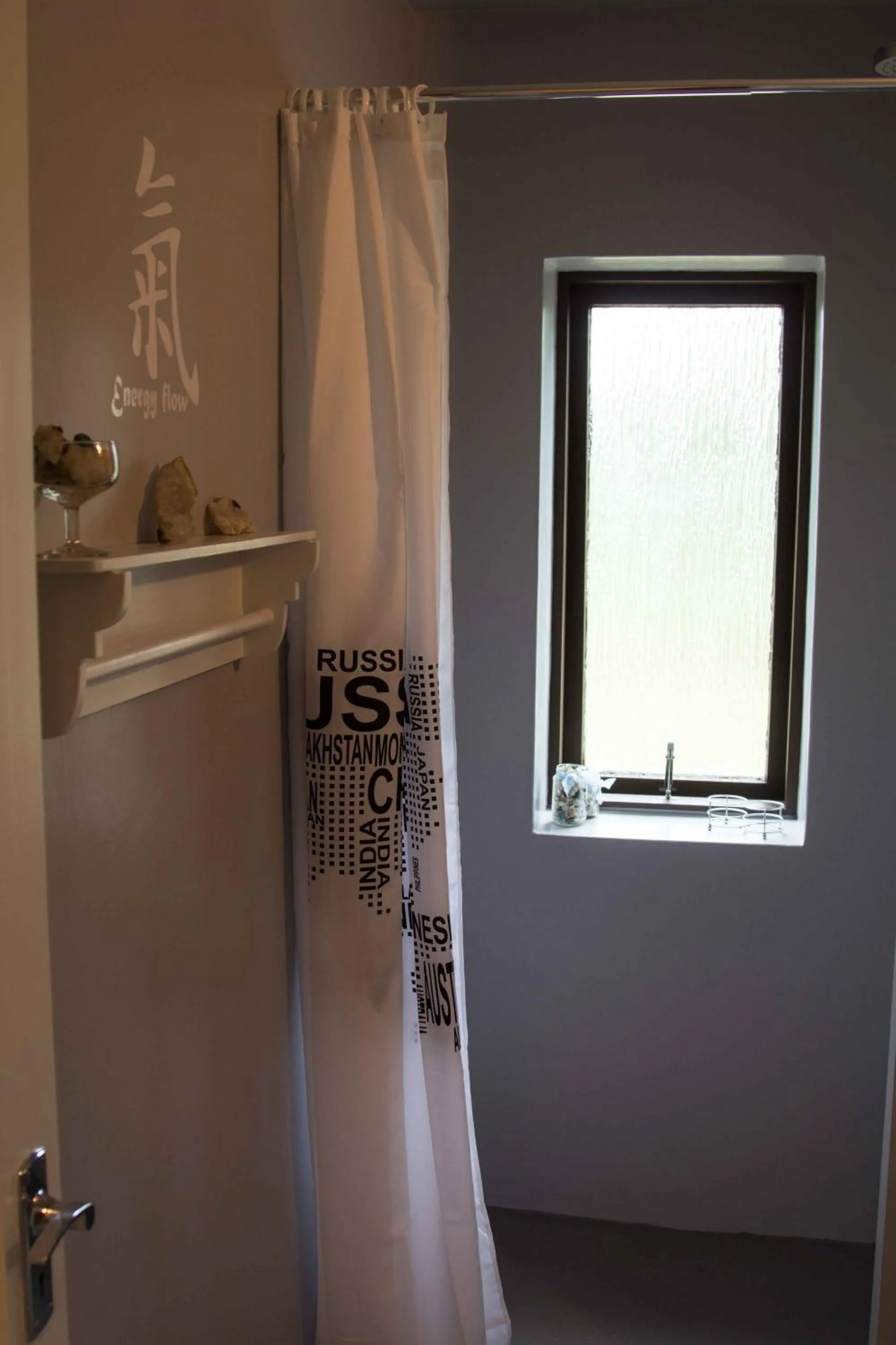 Shower in Mjóanes accommodation