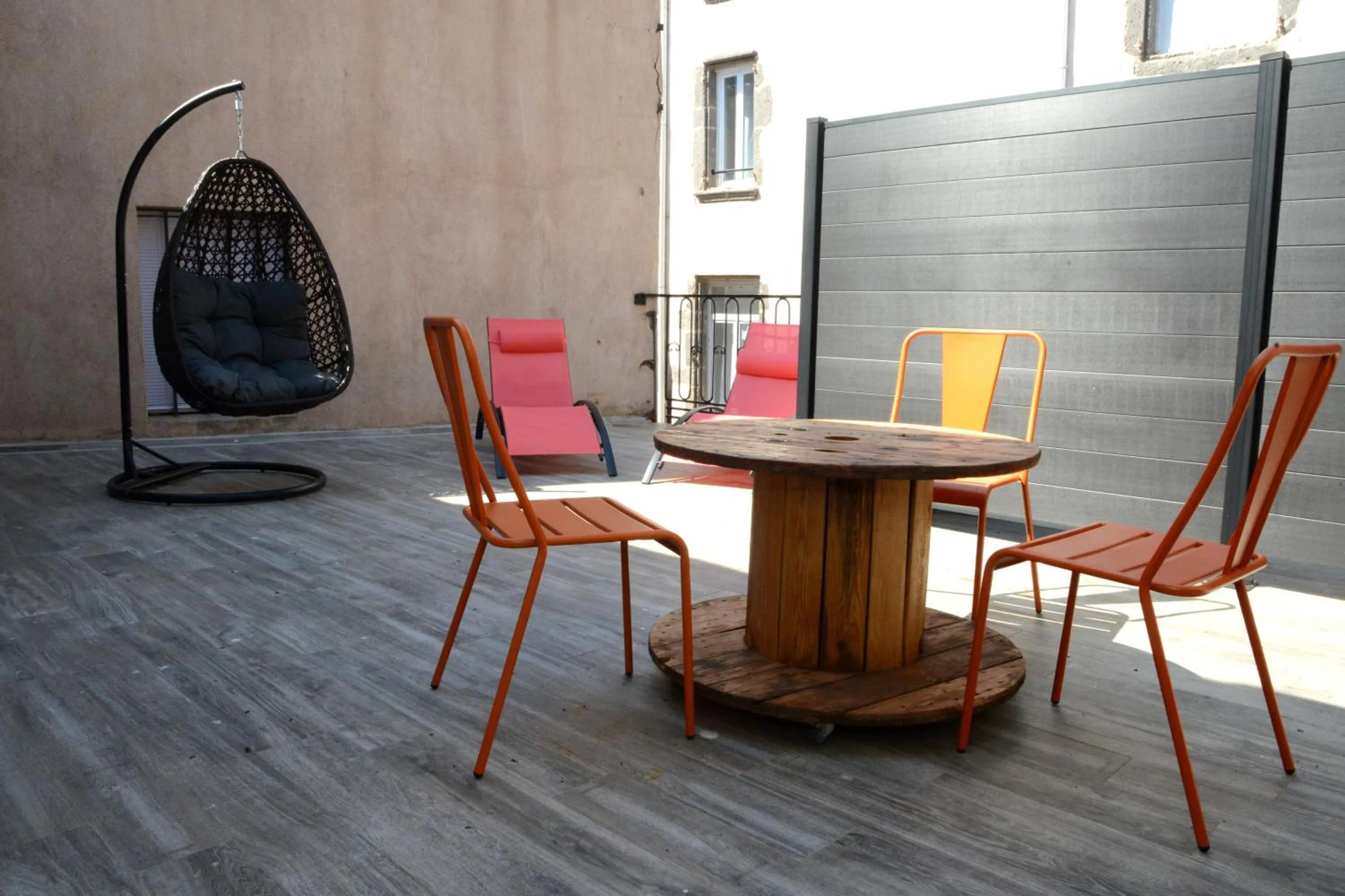 Patio in Logis Hotel Yseria - Historical Center