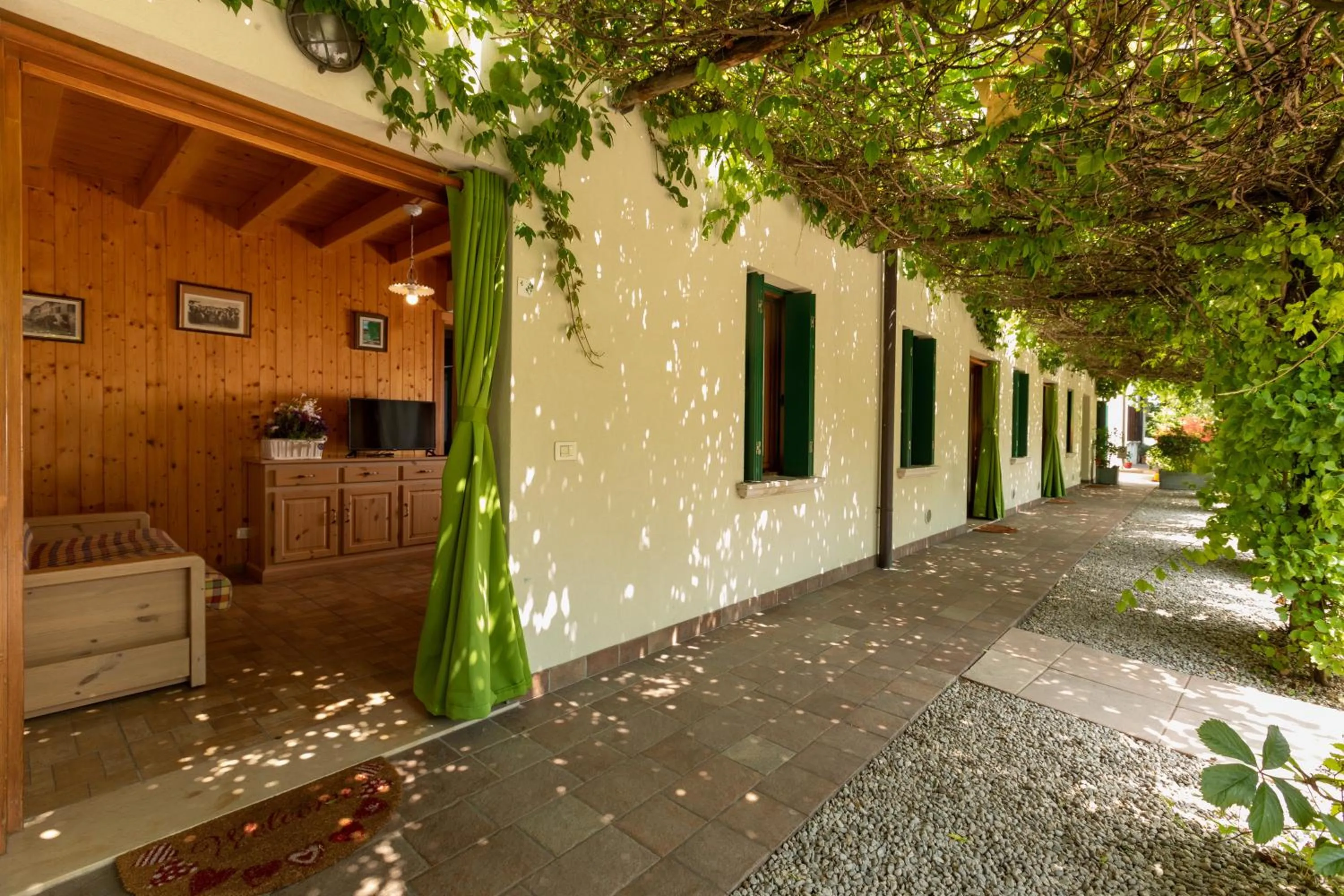 One-Bedroom Apartment (4 Adults) in Agriturismo L'Acero Rosso