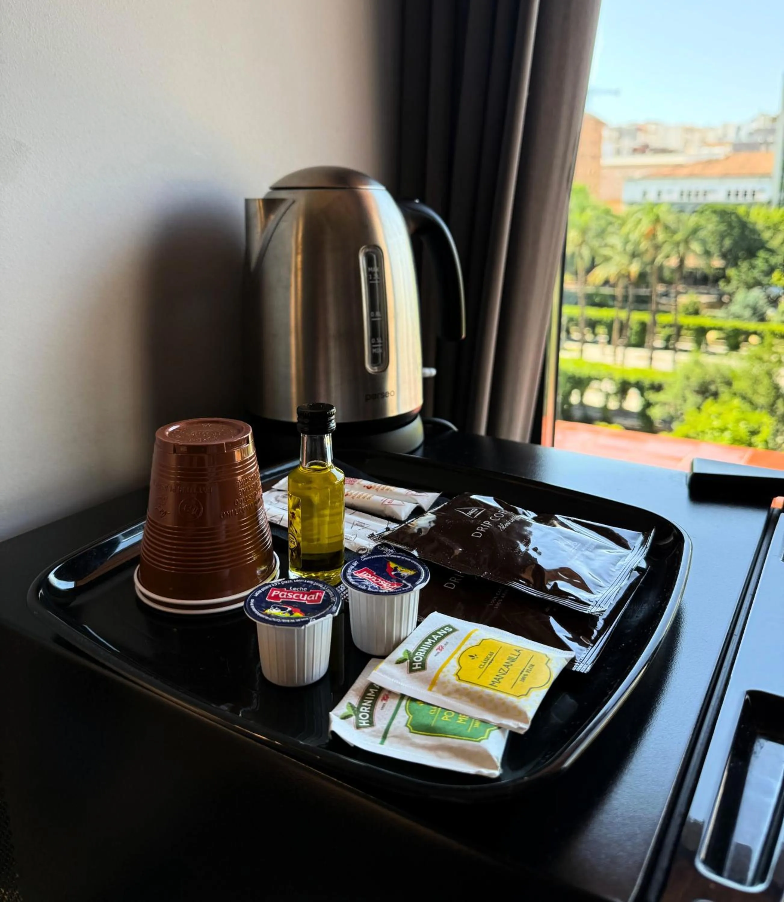 Coffee/tea facilities in Hotel Condestable Iranzo