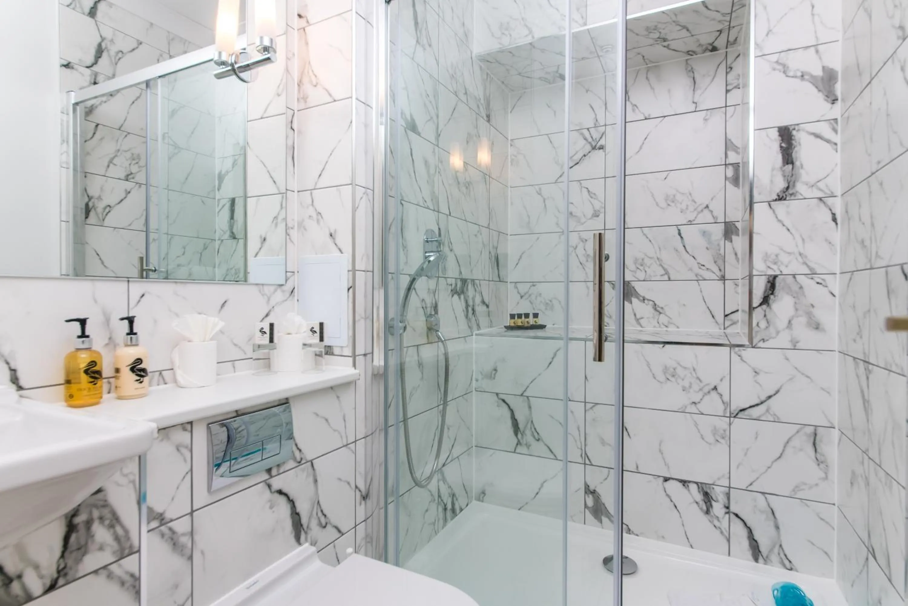 Bathroom in The Ayrlington Guesthouse