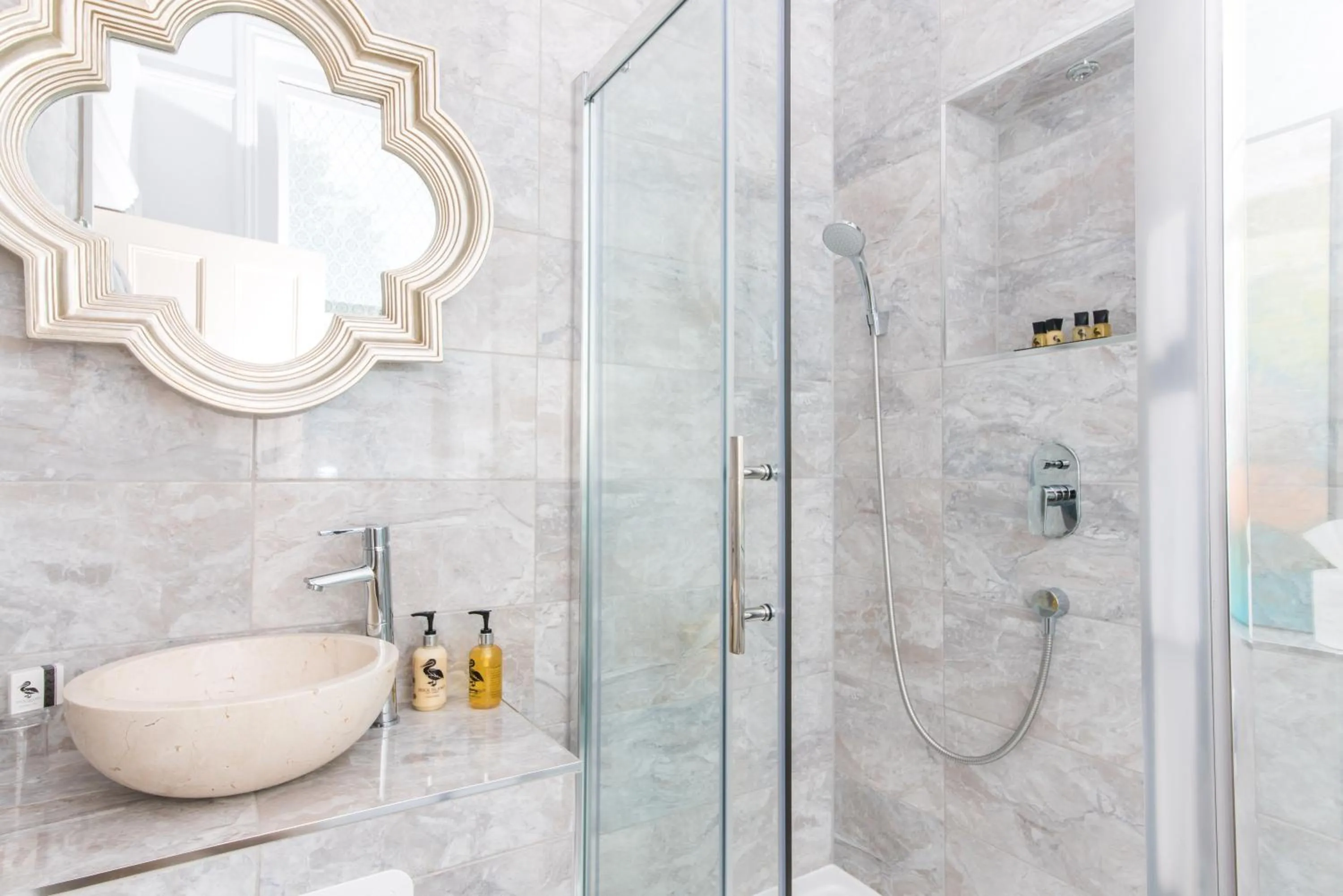 Bathroom in The Ayrlington Guesthouse