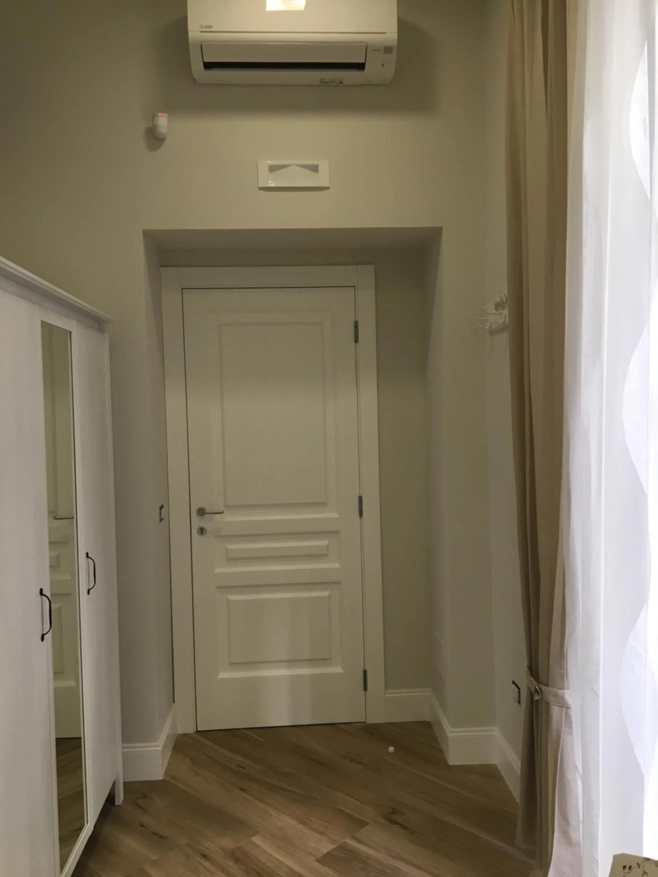 B&B Garibaldi Station