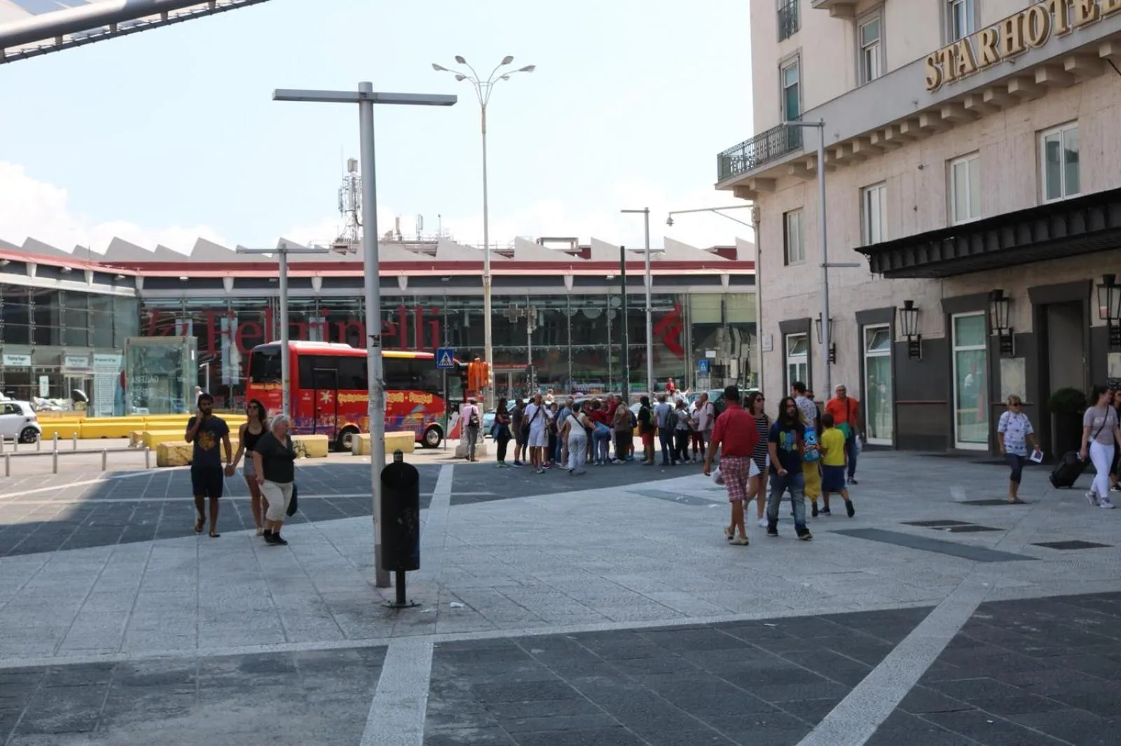 B&B Garibaldi Station