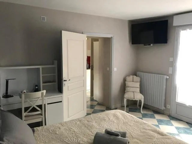 Manoir le Bout du Pont-Chambres d'Hôtes