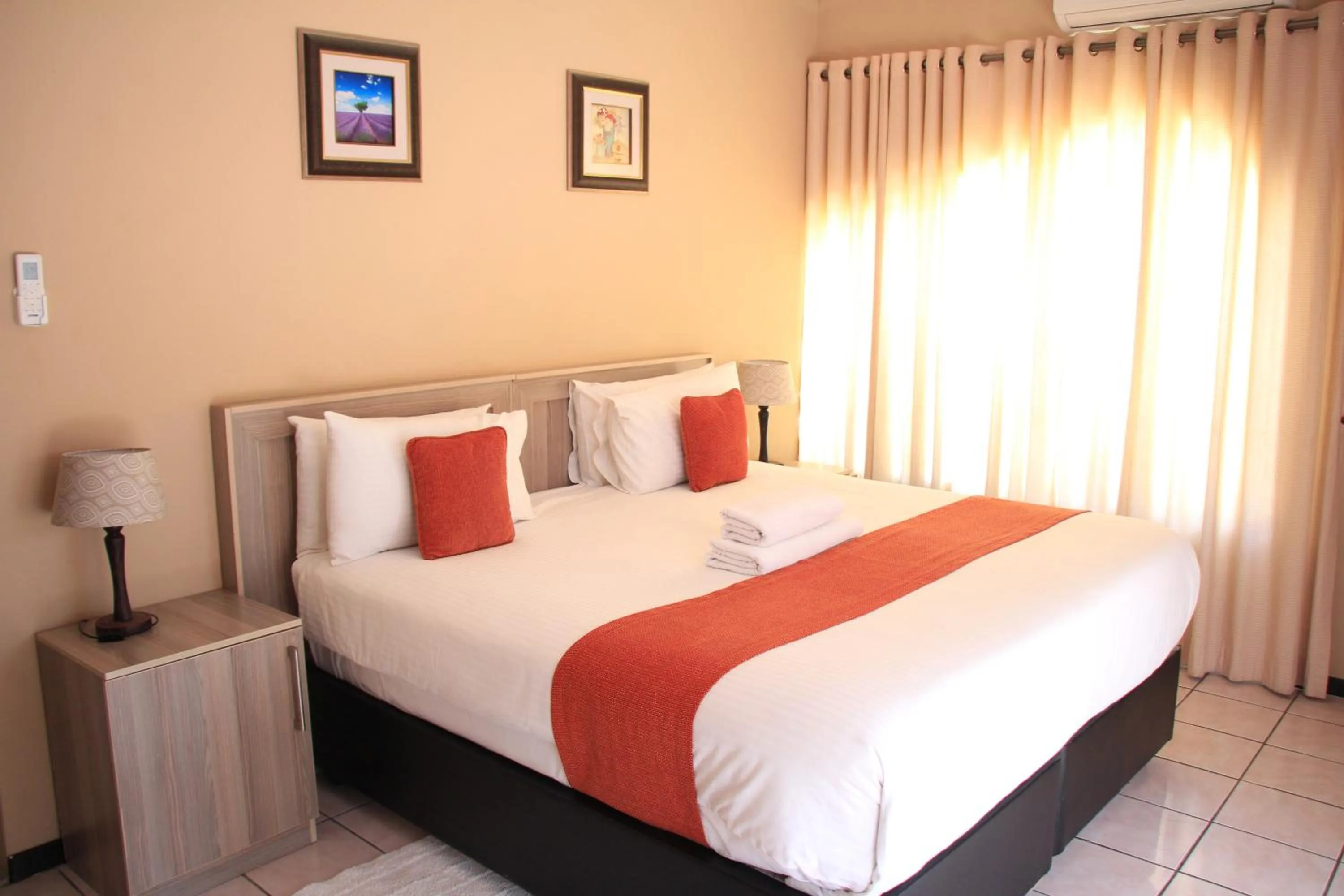 Bedroom in Bridgeville Guest House( Pty) Ltd