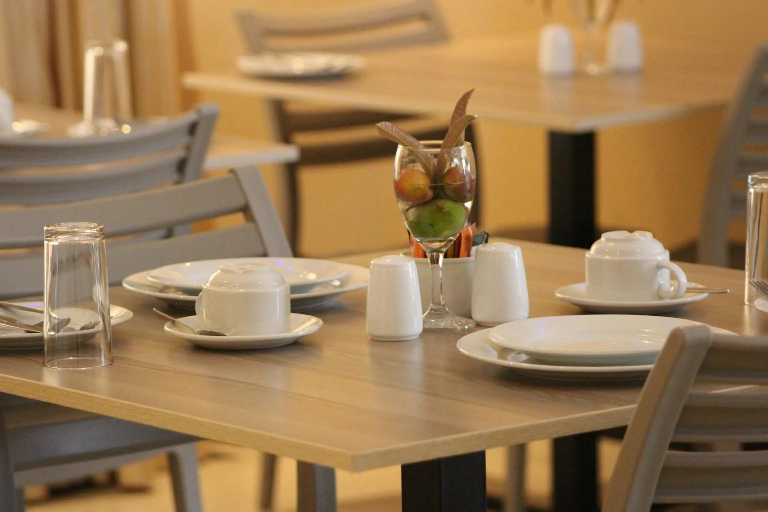 Dining area in Bridgeville Guest House( Pty) Ltd