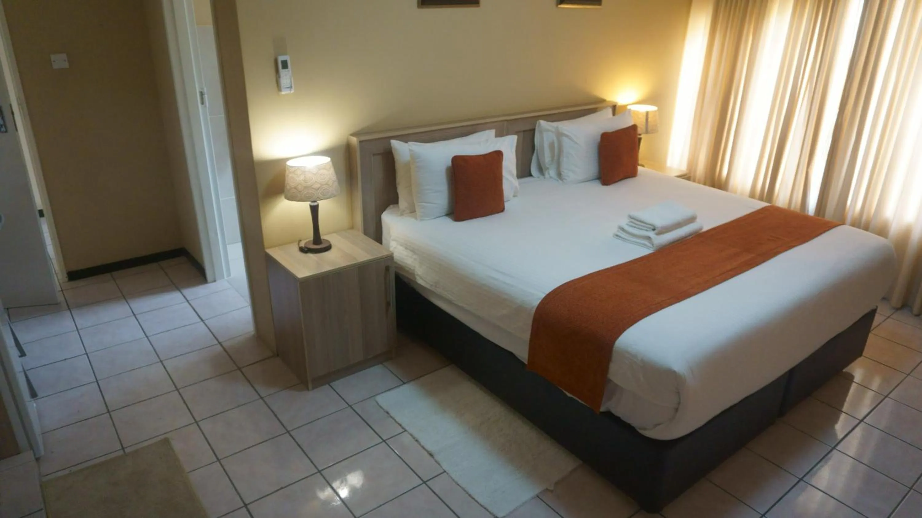 Bed in Bridgeville Guest House( Pty) Ltd