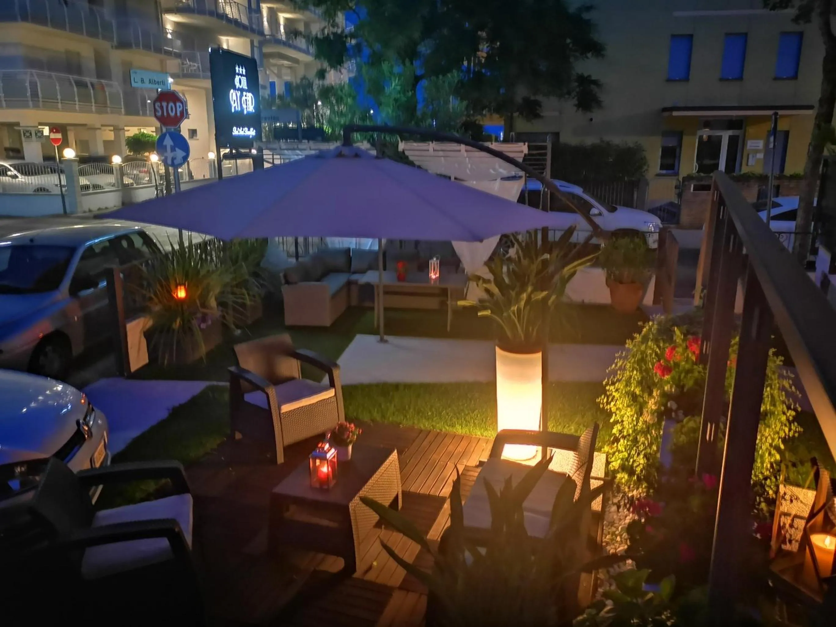 Garden in Hotel My Fair