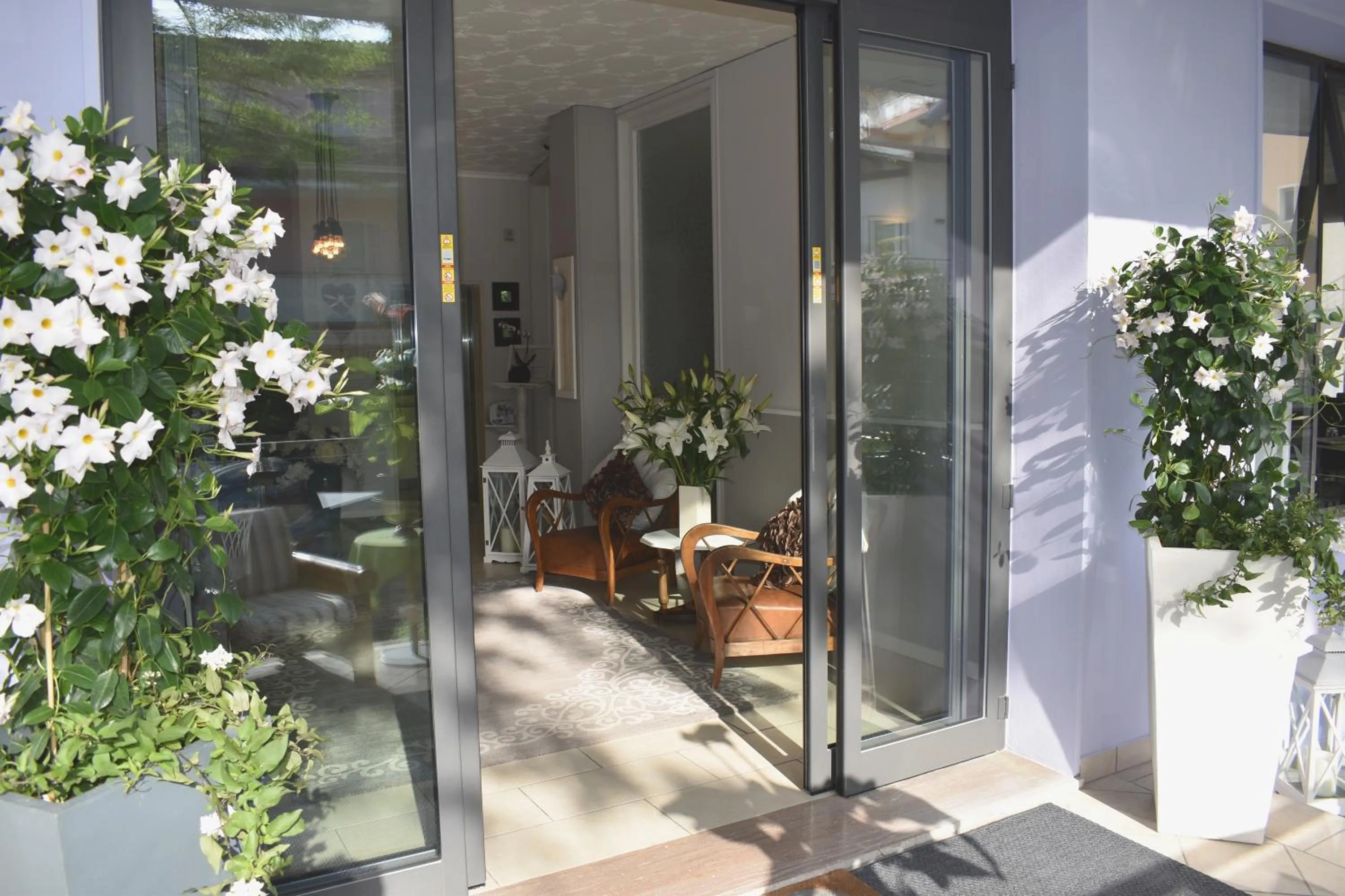 Facade/entrance in Hotel My Fair