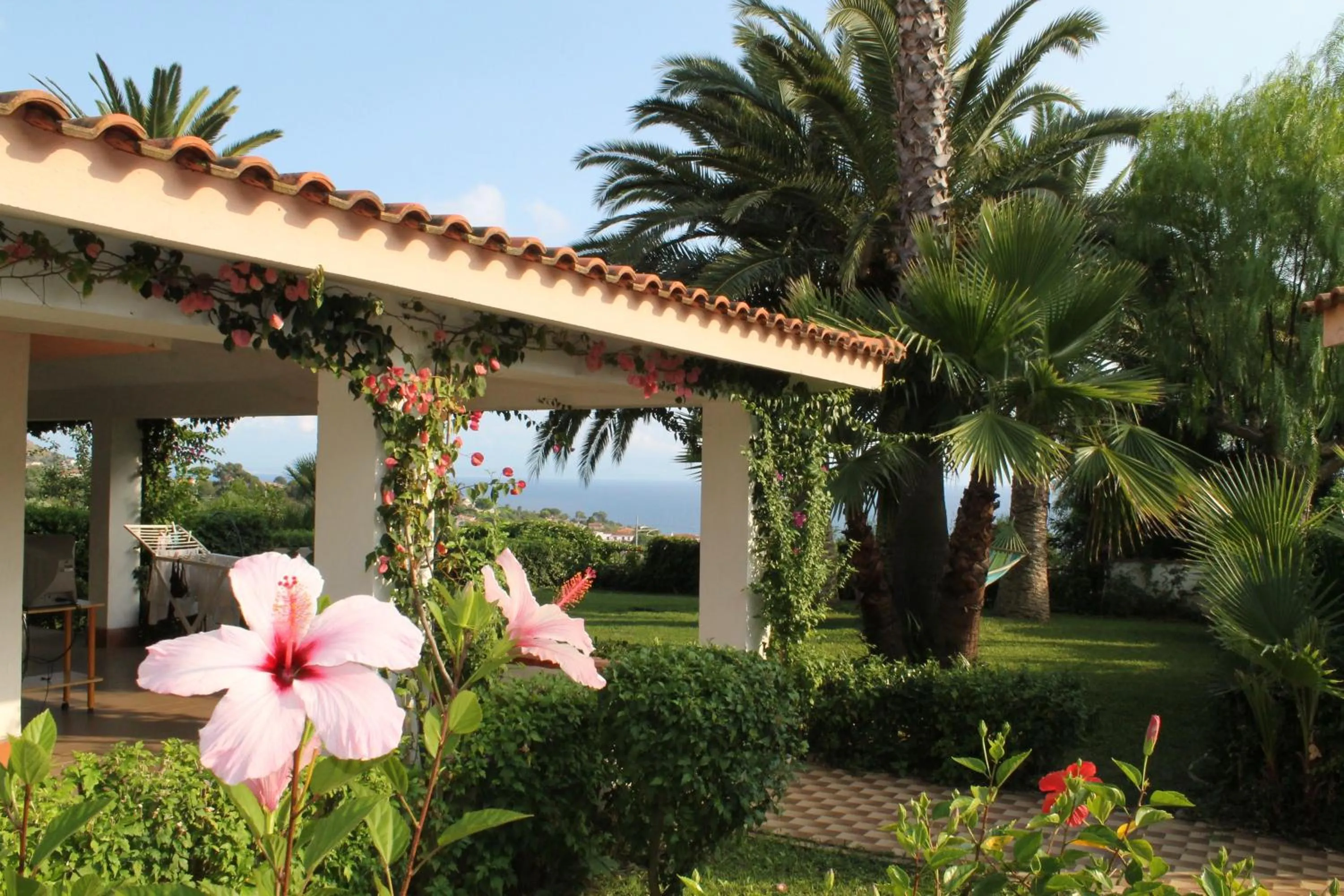 Garden in Rosy Hotel Residence