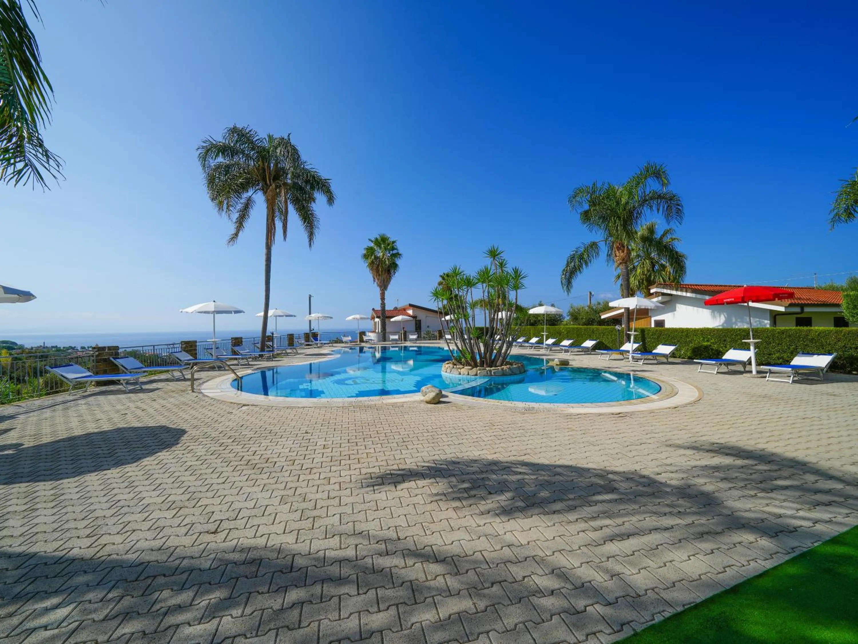 Pool view in Rosy Hotel Residence