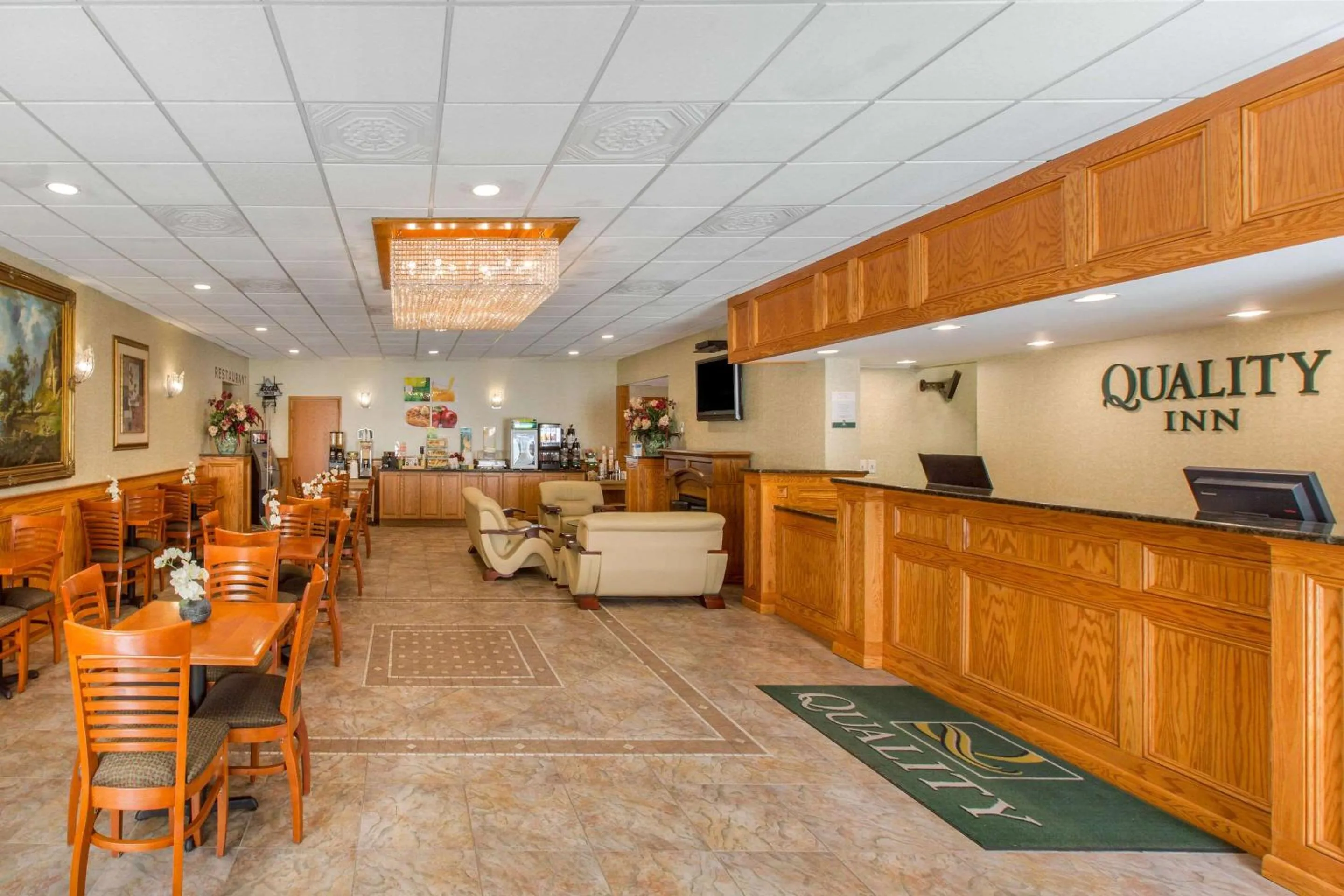 Lobby or reception in Quality Inn Ledgewood - Dover