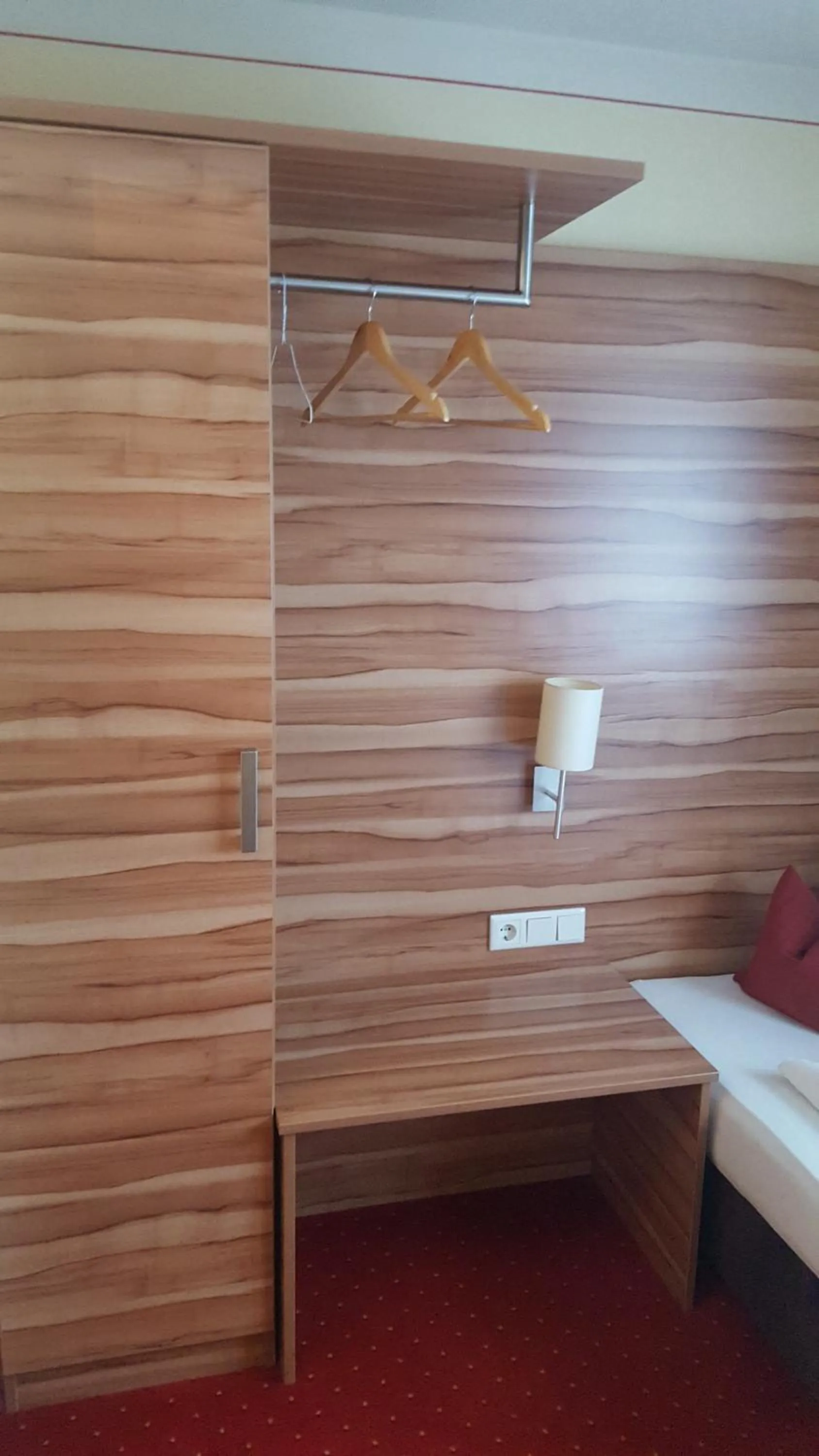 Bed in Pension "Zum Raubritter"