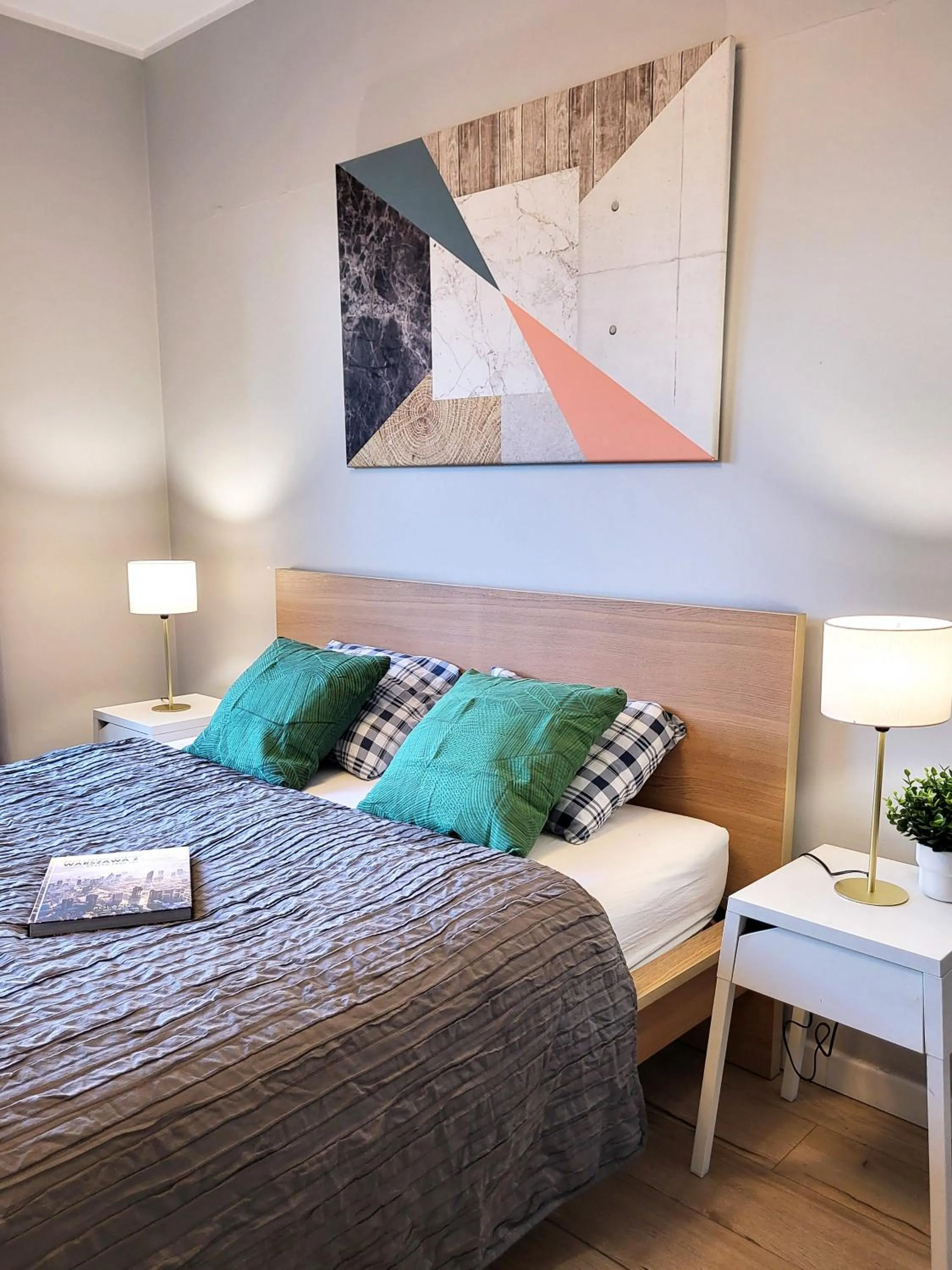 Two-Bedroom Apartment in Chill Apartments City Link