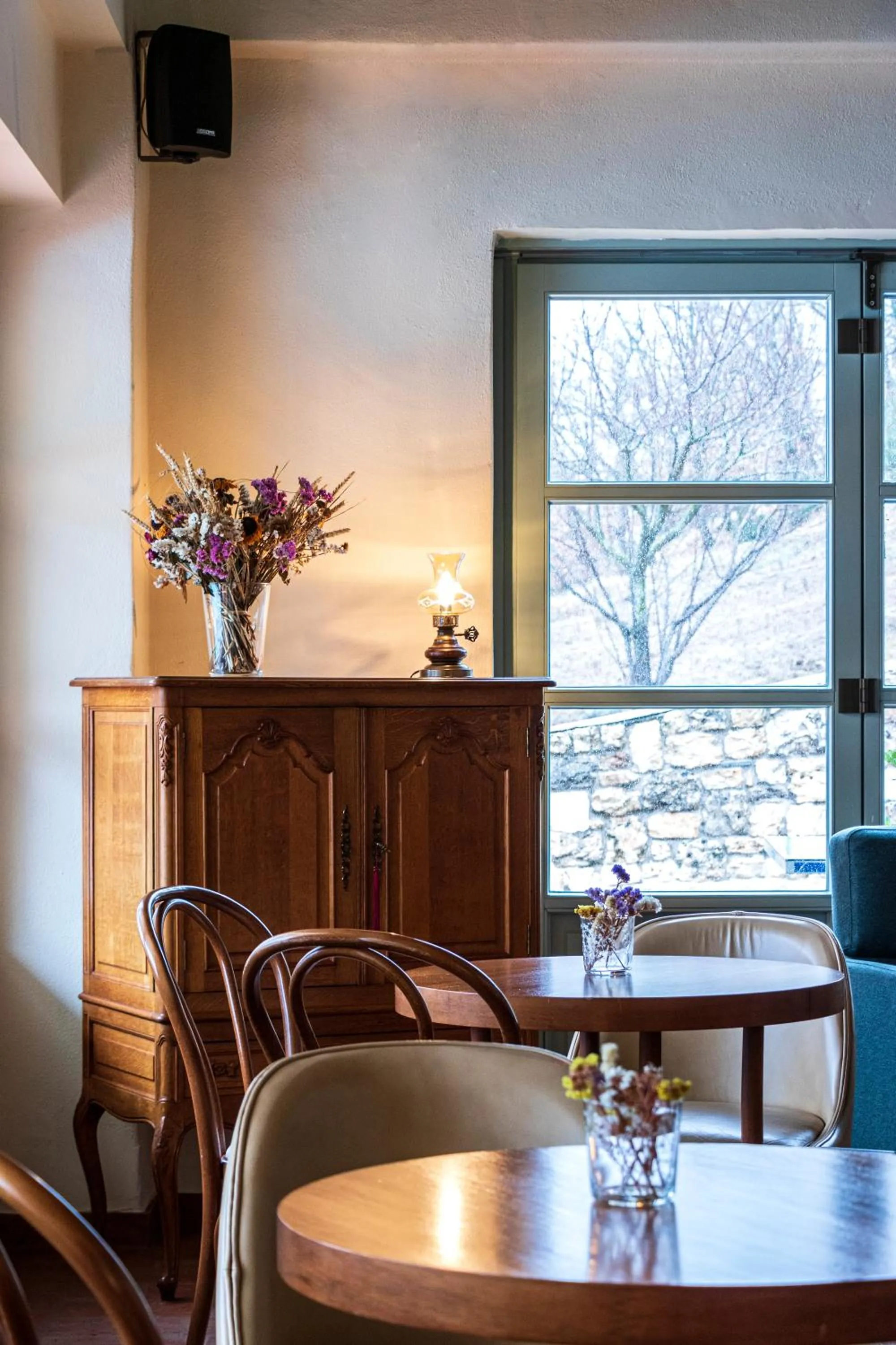 Restaurant/places to eat in Ktima Bellou