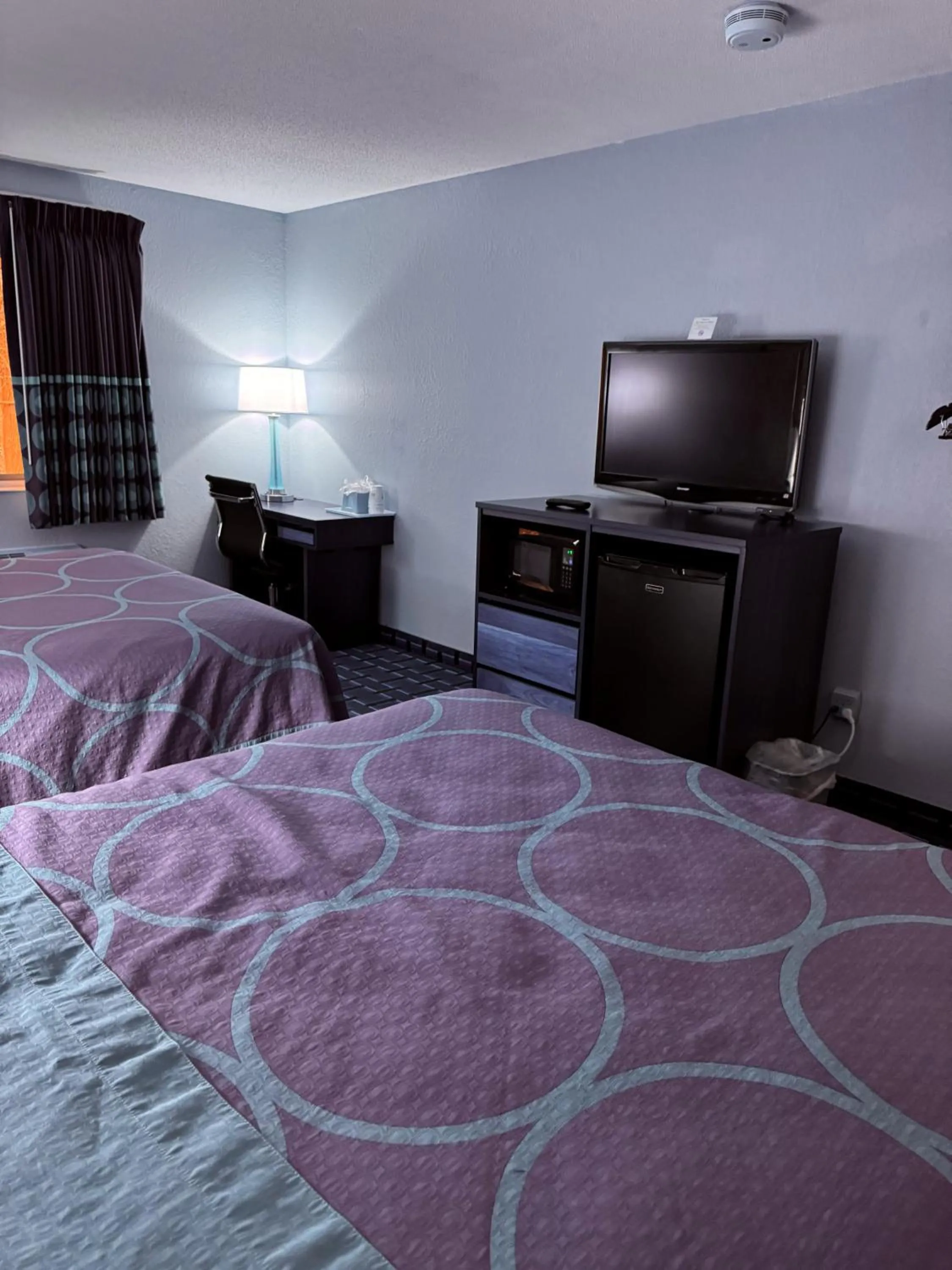 TV and multimedia, Bed in Super 8 by Wyndham Valparaiso