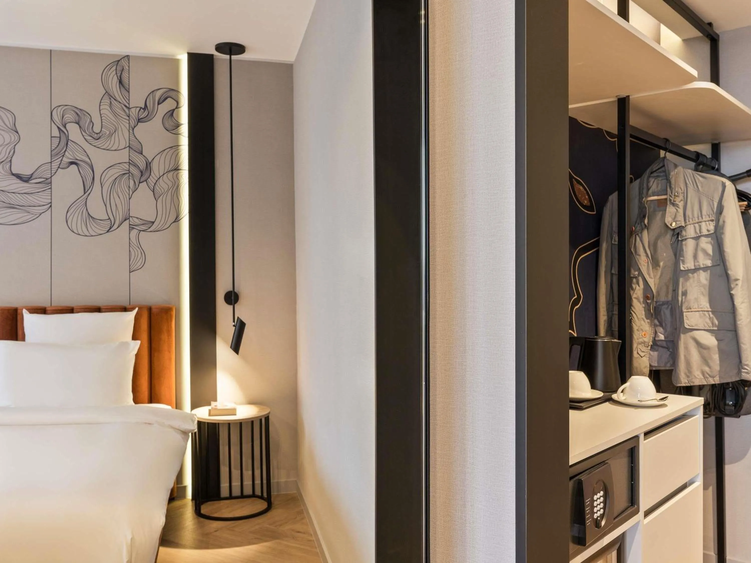 Bedroom, Bed in Mercure Sofia City