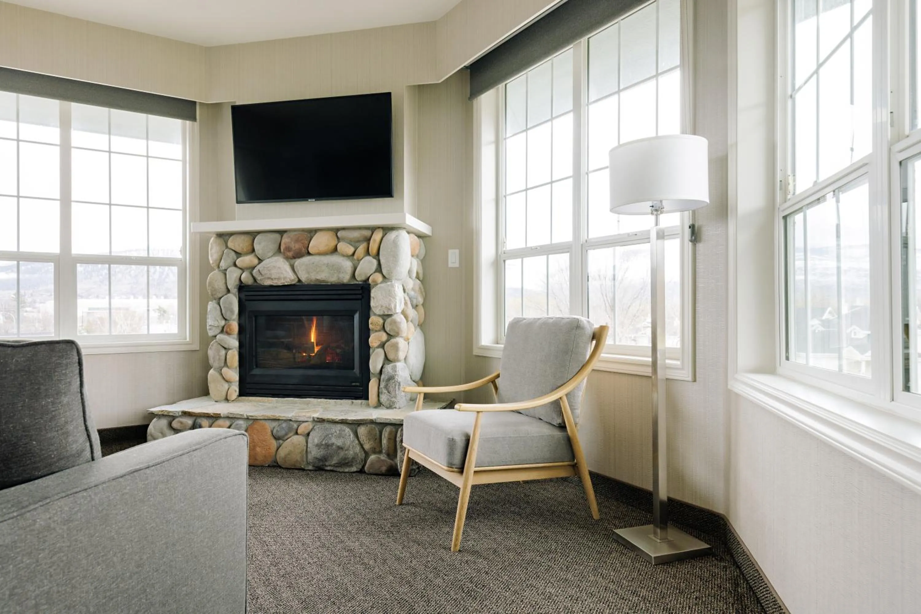 TV and multimedia in Balcomo, a Ramada by Wyndham