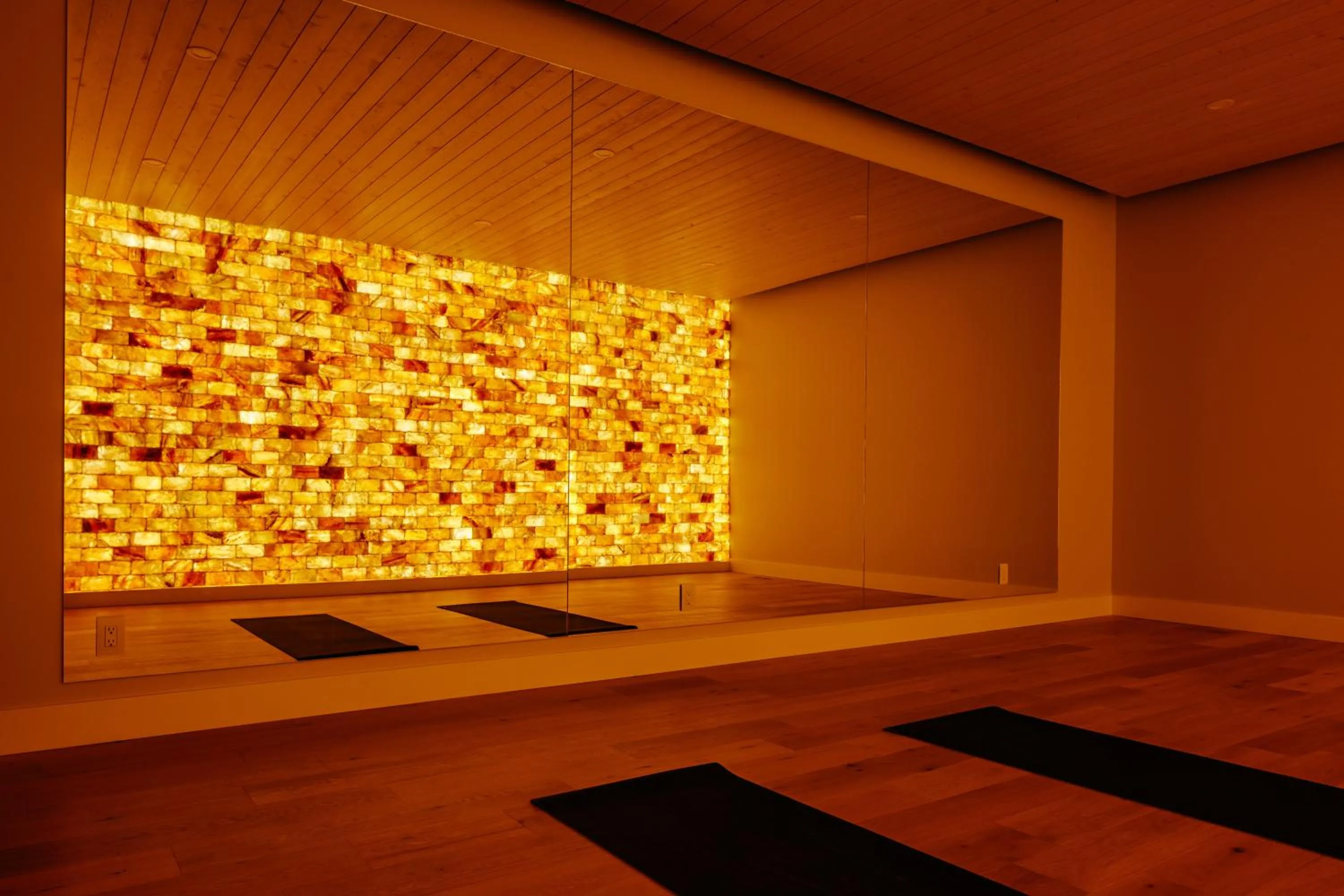 Spa and wellness centre/facilities in Balcomo, a Ramada by Wyndham