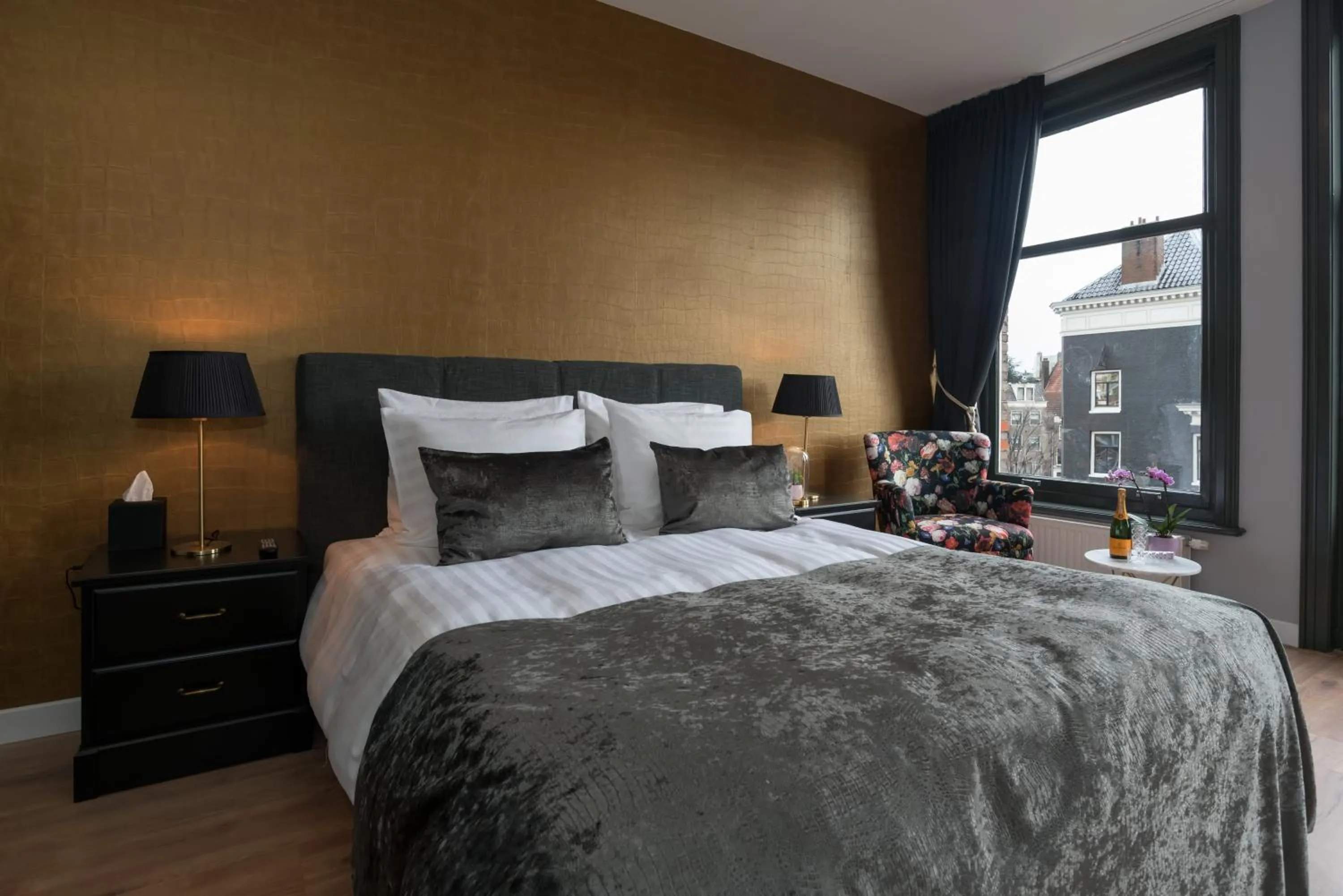 Bed in Canal House The Tannery Amsterdam