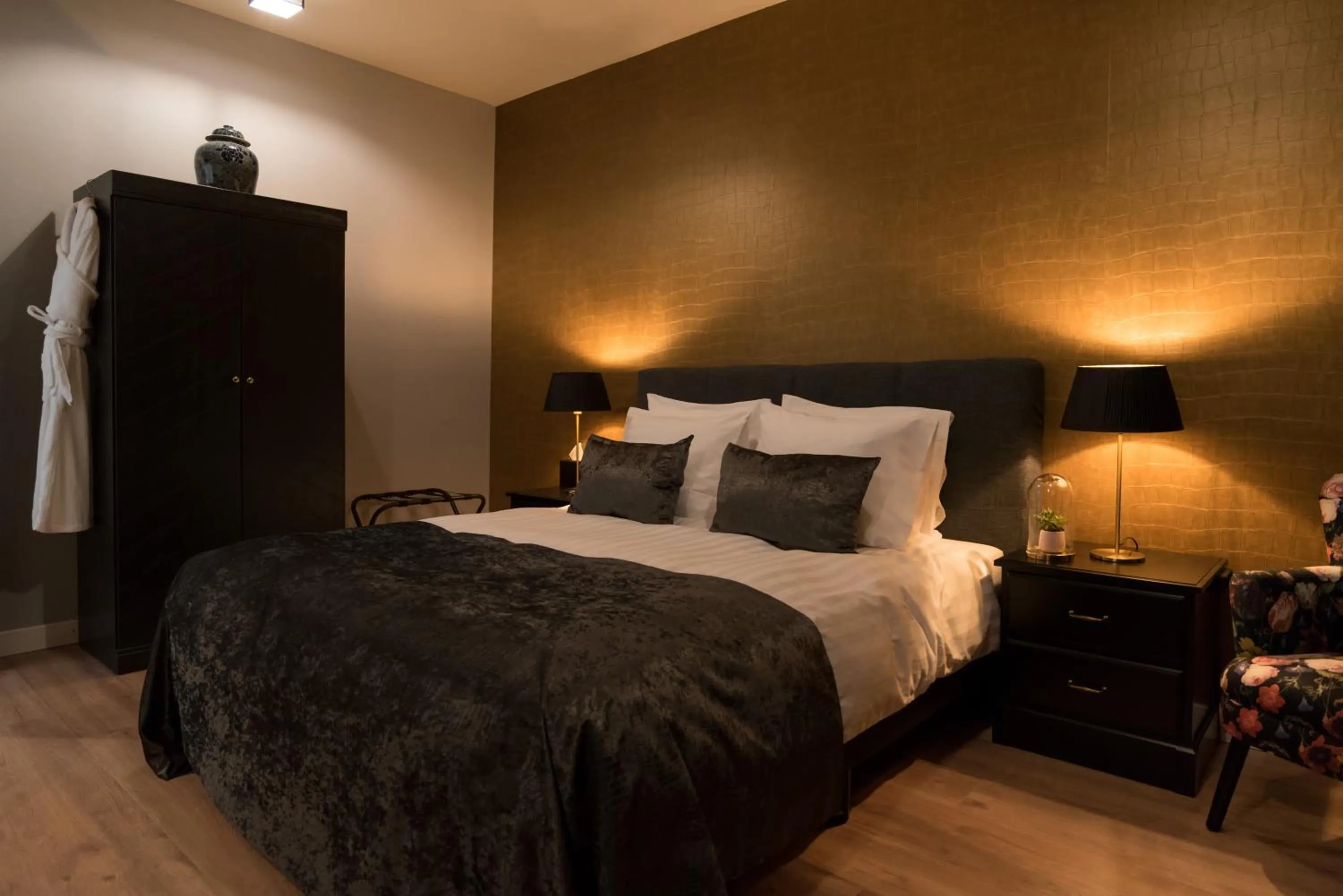 Bed in Canal House The Tannery Amsterdam