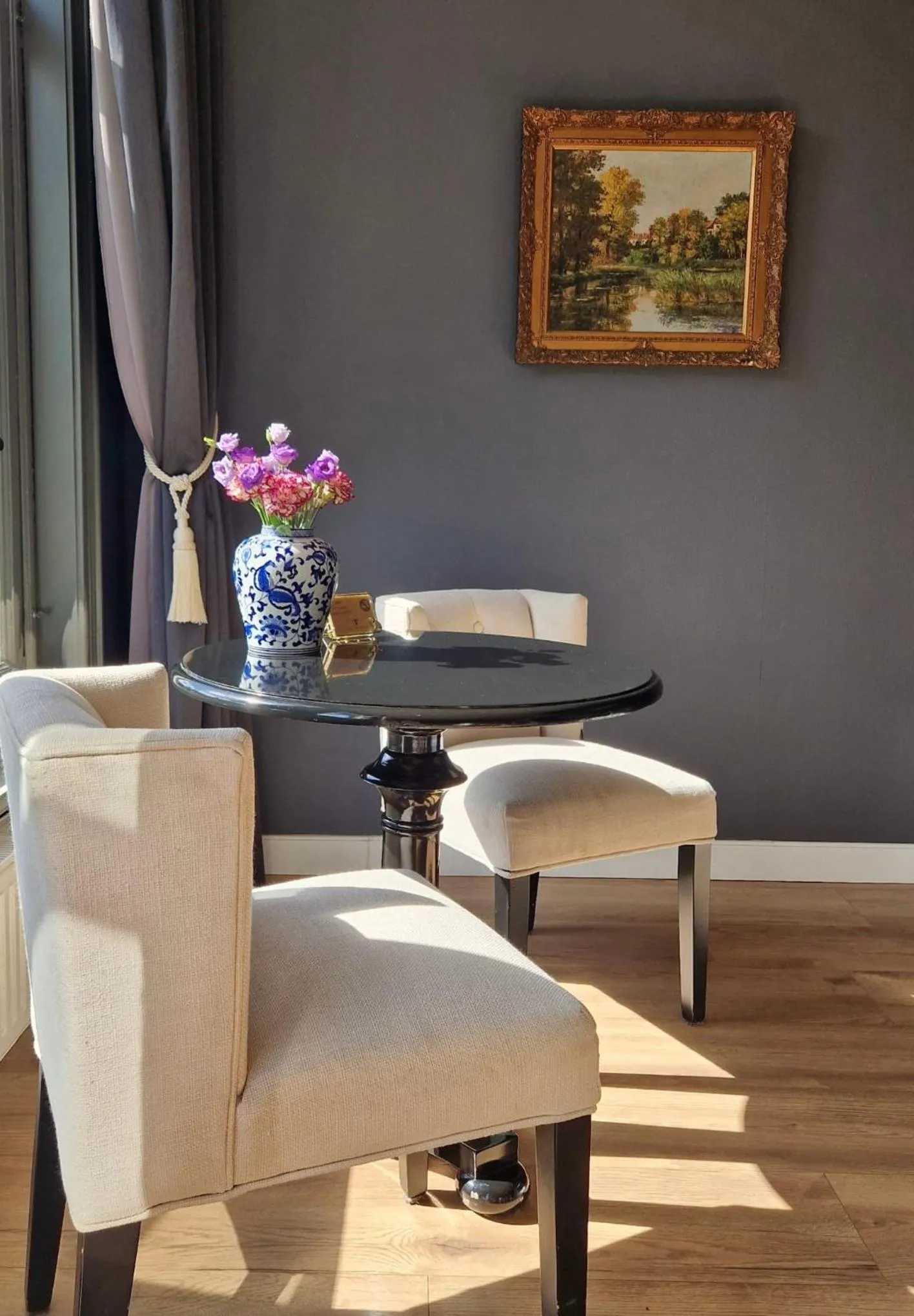 Living room in Canal House The Tannery Amsterdam