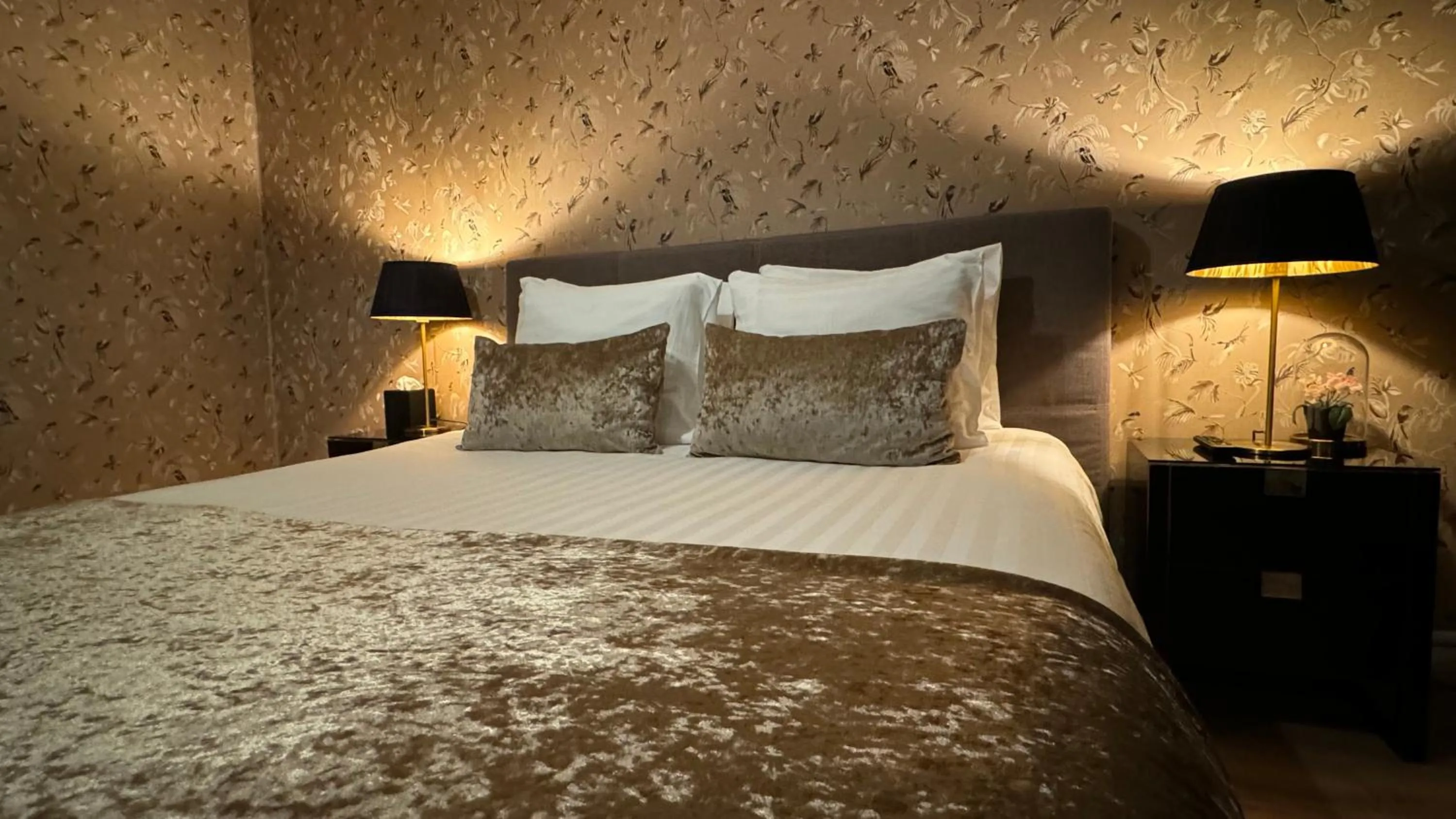 Bedroom, Bed in Canal House The Tannery Amsterdam