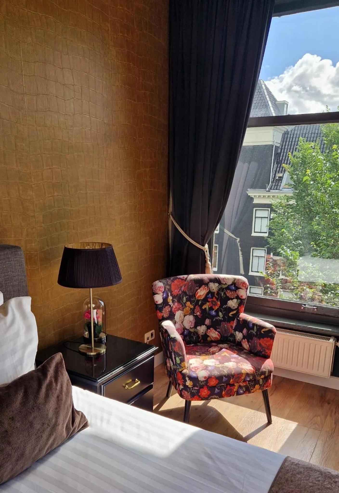 Bed in Canal House The Tannery Amsterdam