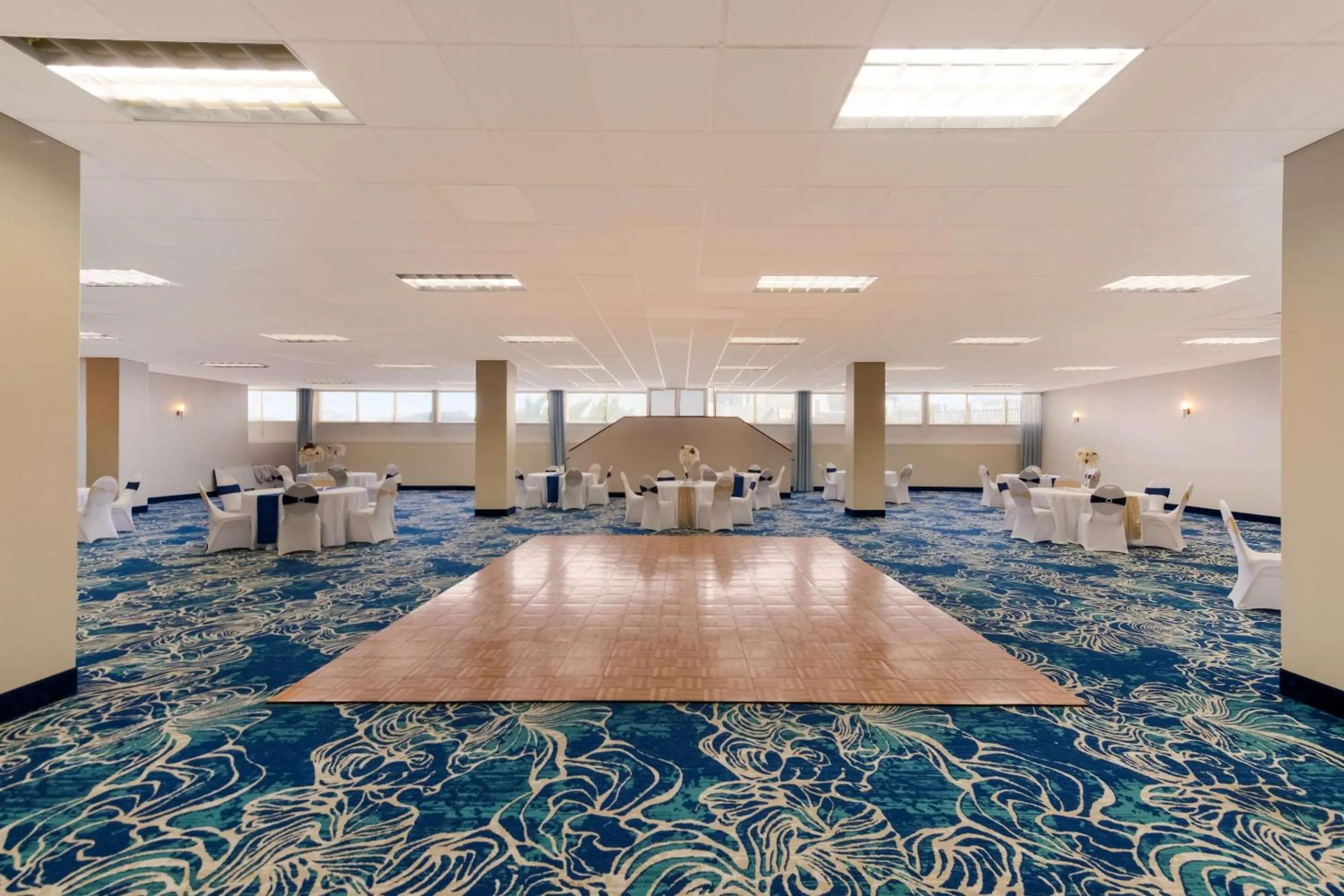 Meeting/conference room in Comfort Inn South Oceanfront