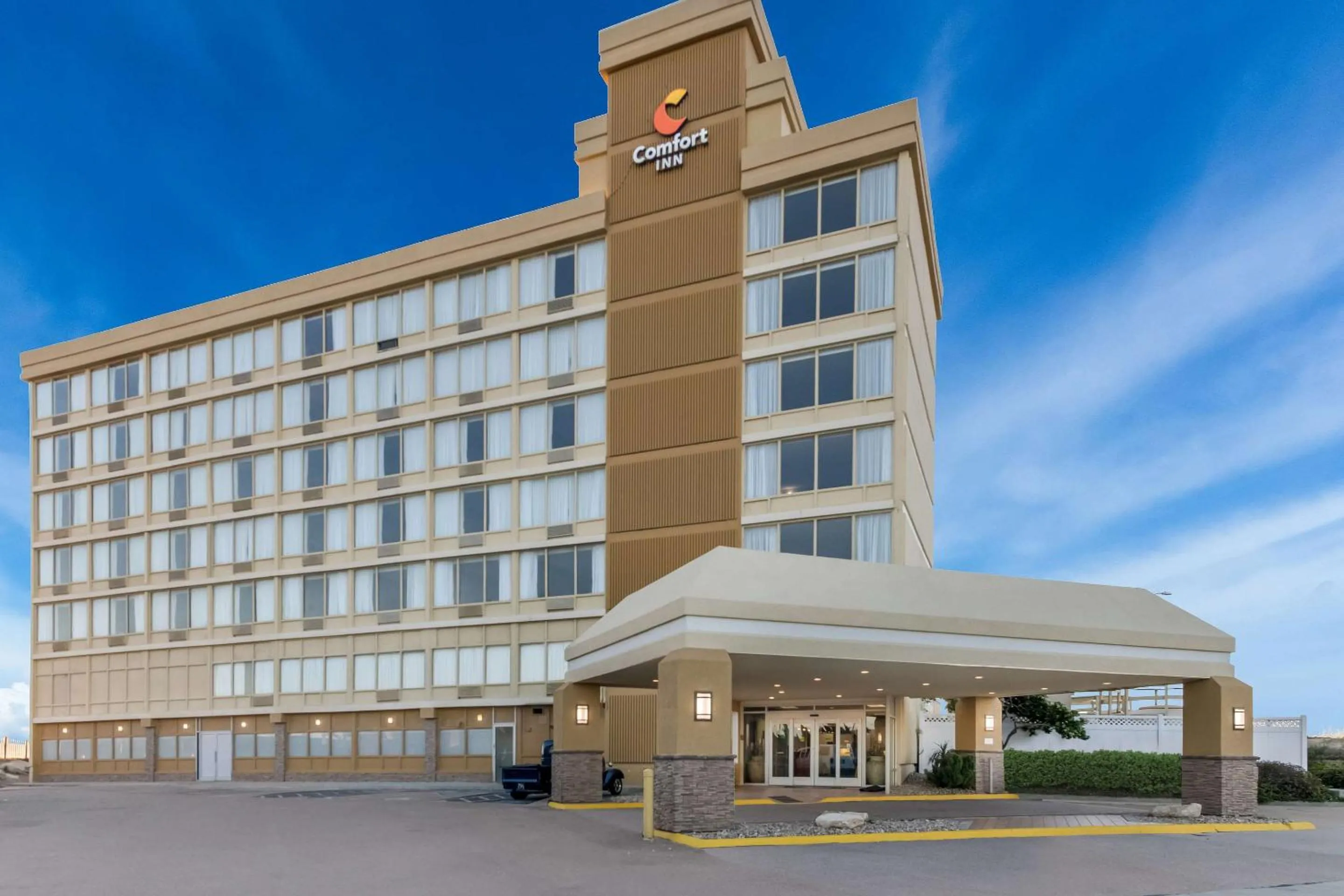 Property building in Comfort Inn South Oceanfront