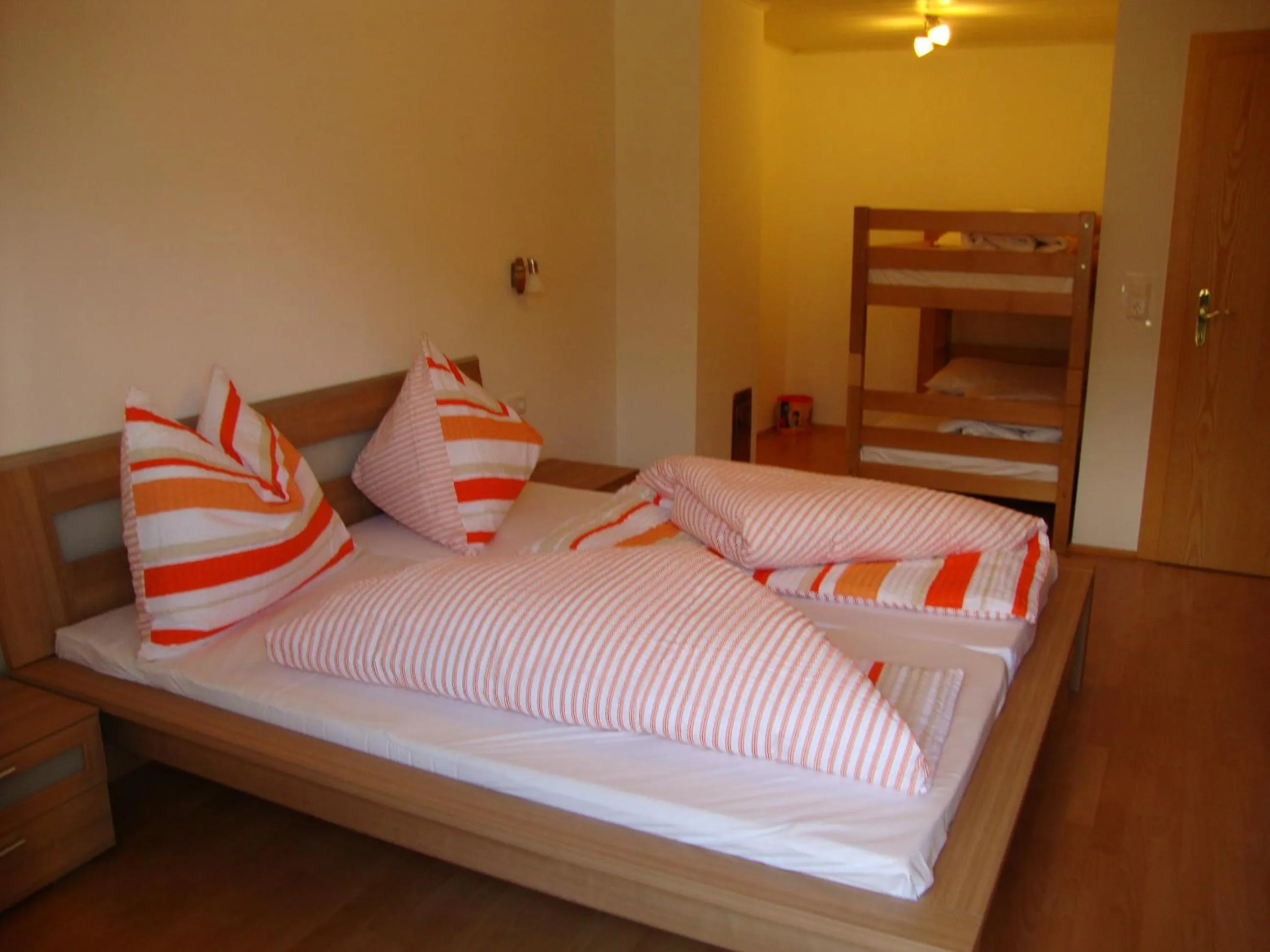 Bed in Gästehaus Schwoagerhof