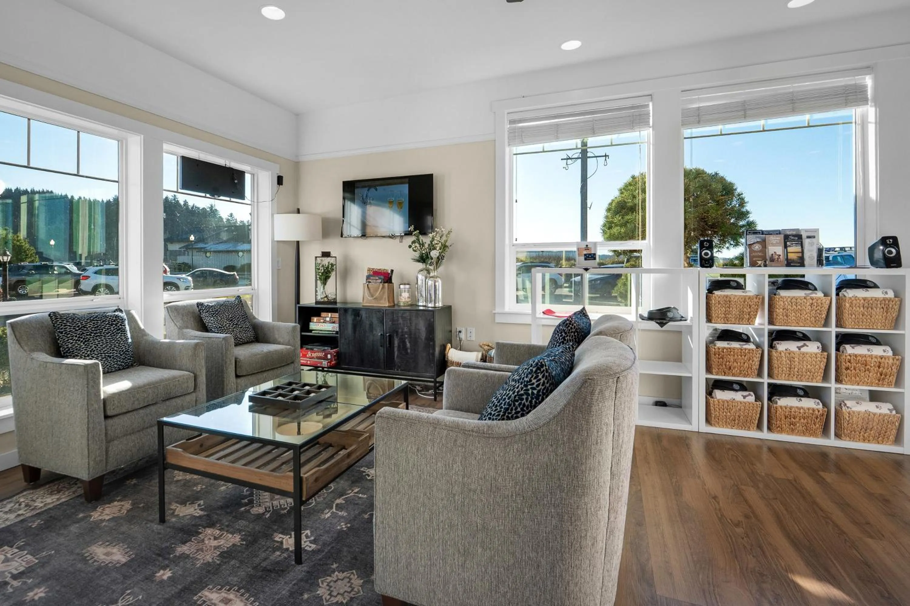 Lobby or reception in Looking Glass Inn