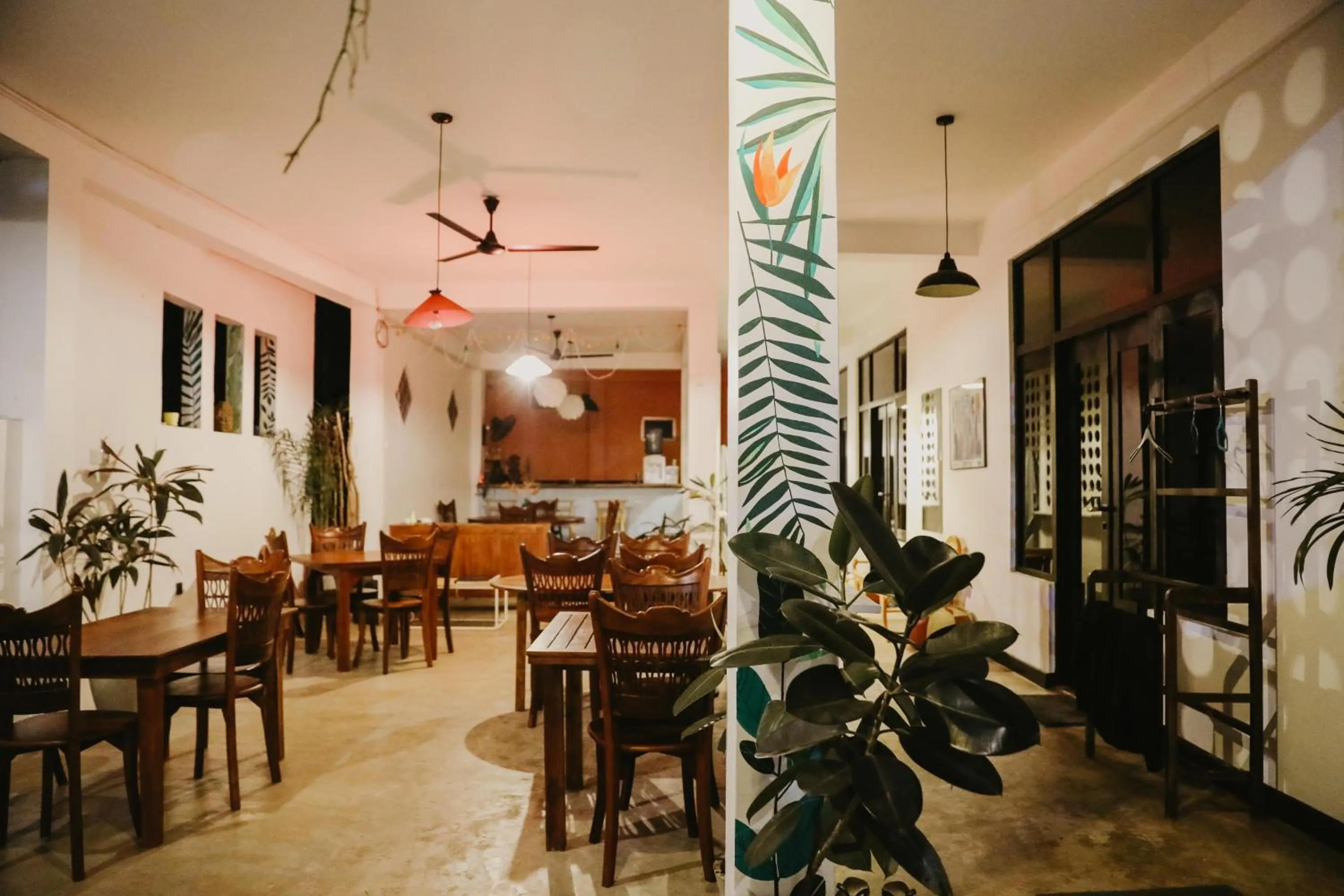 Restaurant/places to eat in Jungle Soul