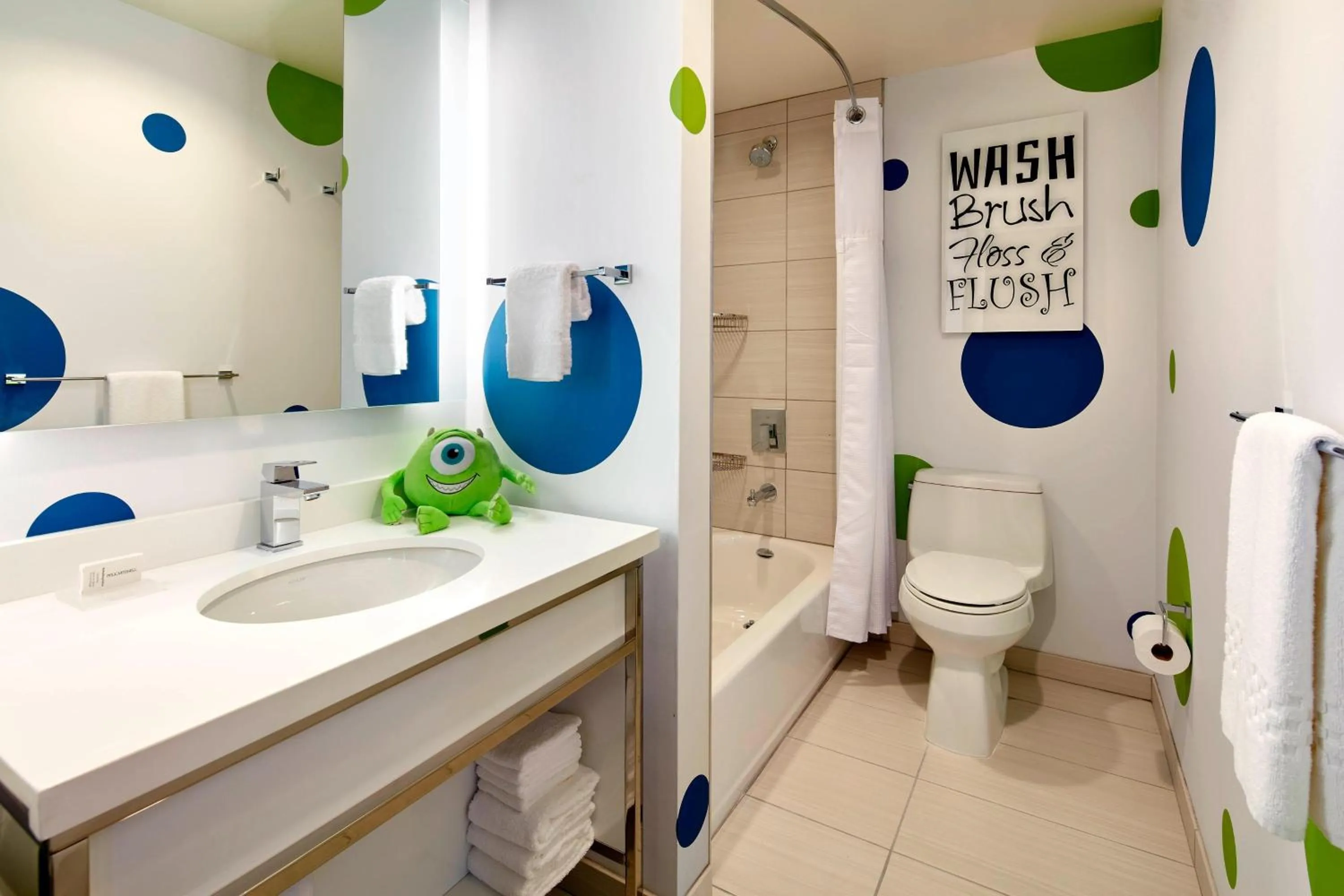 Bathroom in Residence Inn by Marriott at Anaheim Resort/Convention Center