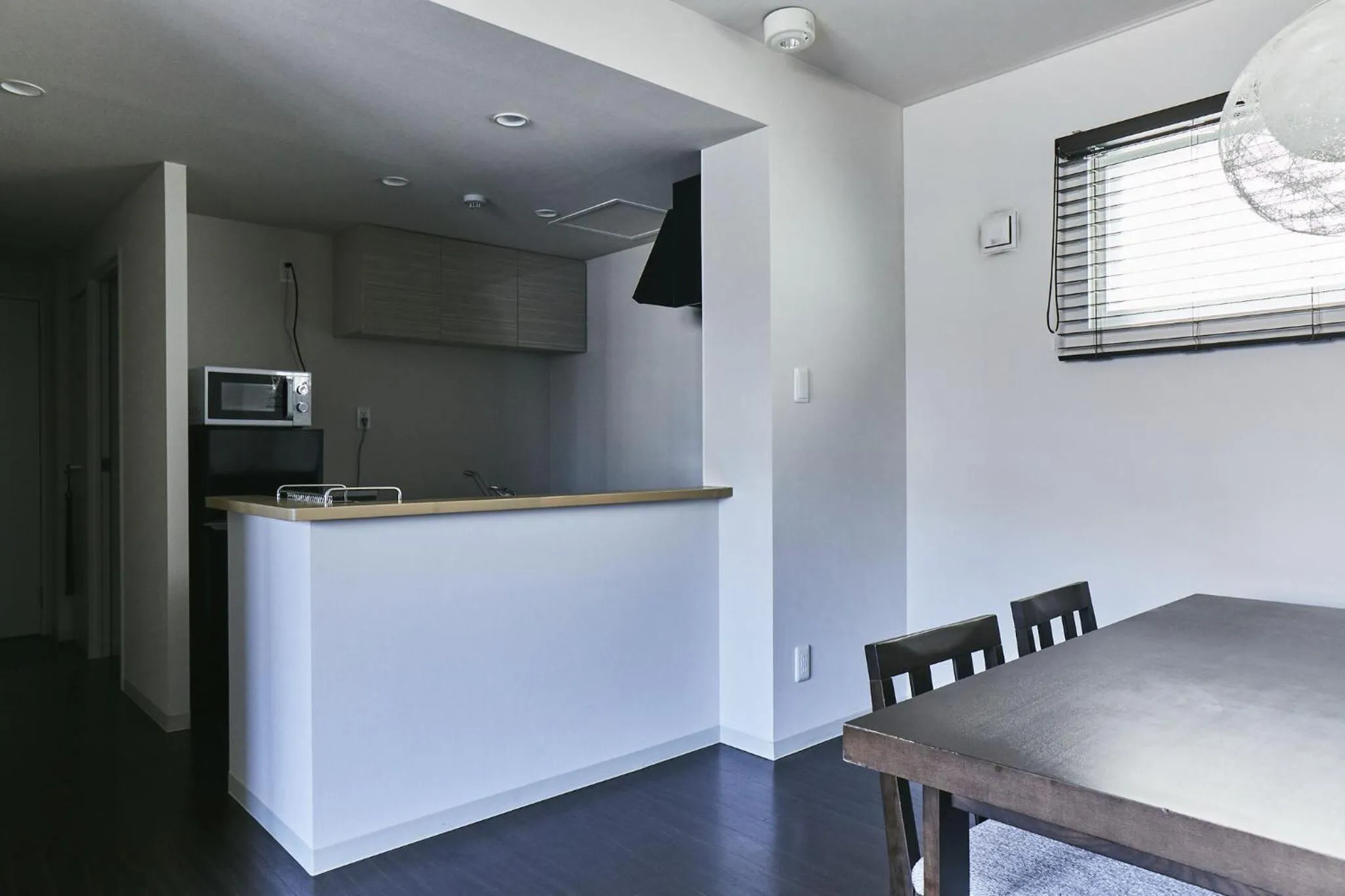 Kitchen or kitchenette in PINN-S4E5