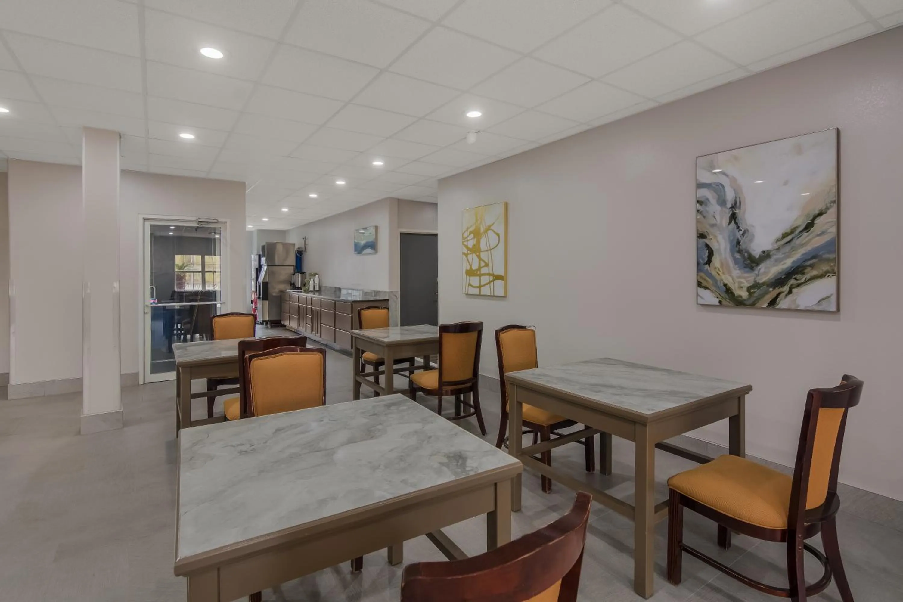 Americas Best Value Inn and Suites Lake Charles