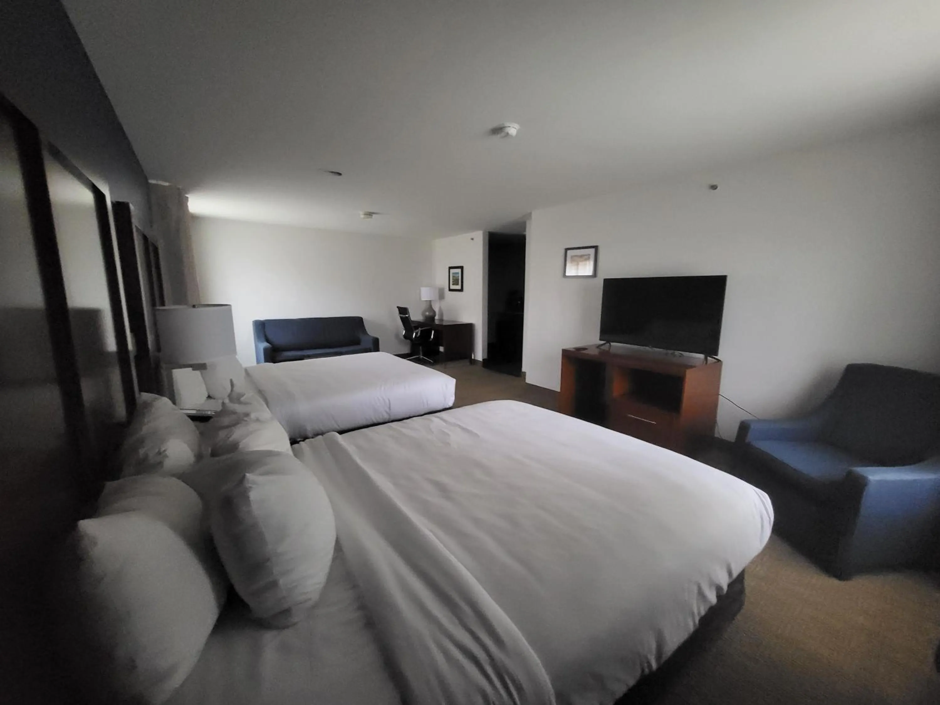 Bed in Comfort Inn Somerset - Lake Cumberland