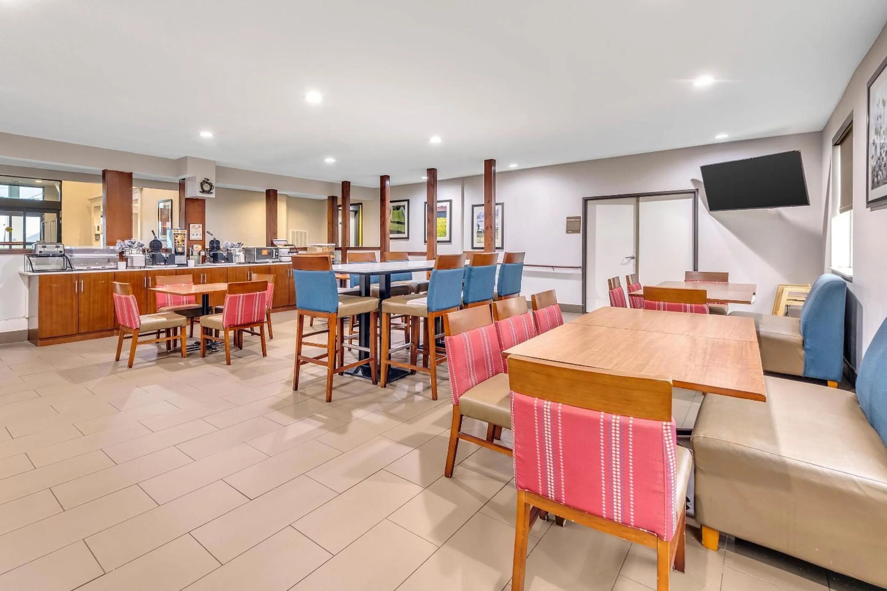 Breakfast in Comfort Inn Somerset - Lake Cumberland