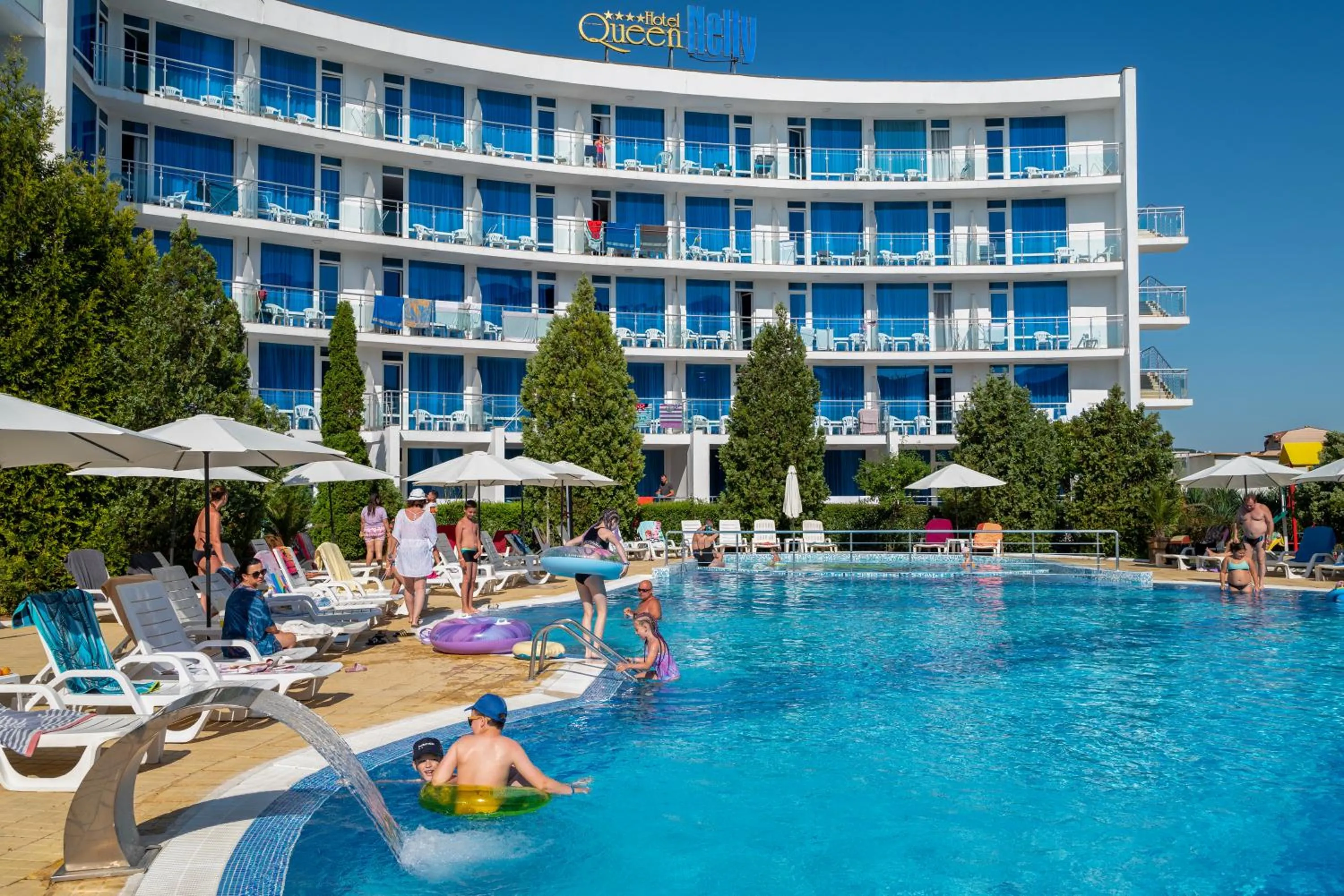 Property building in Queen Nelly